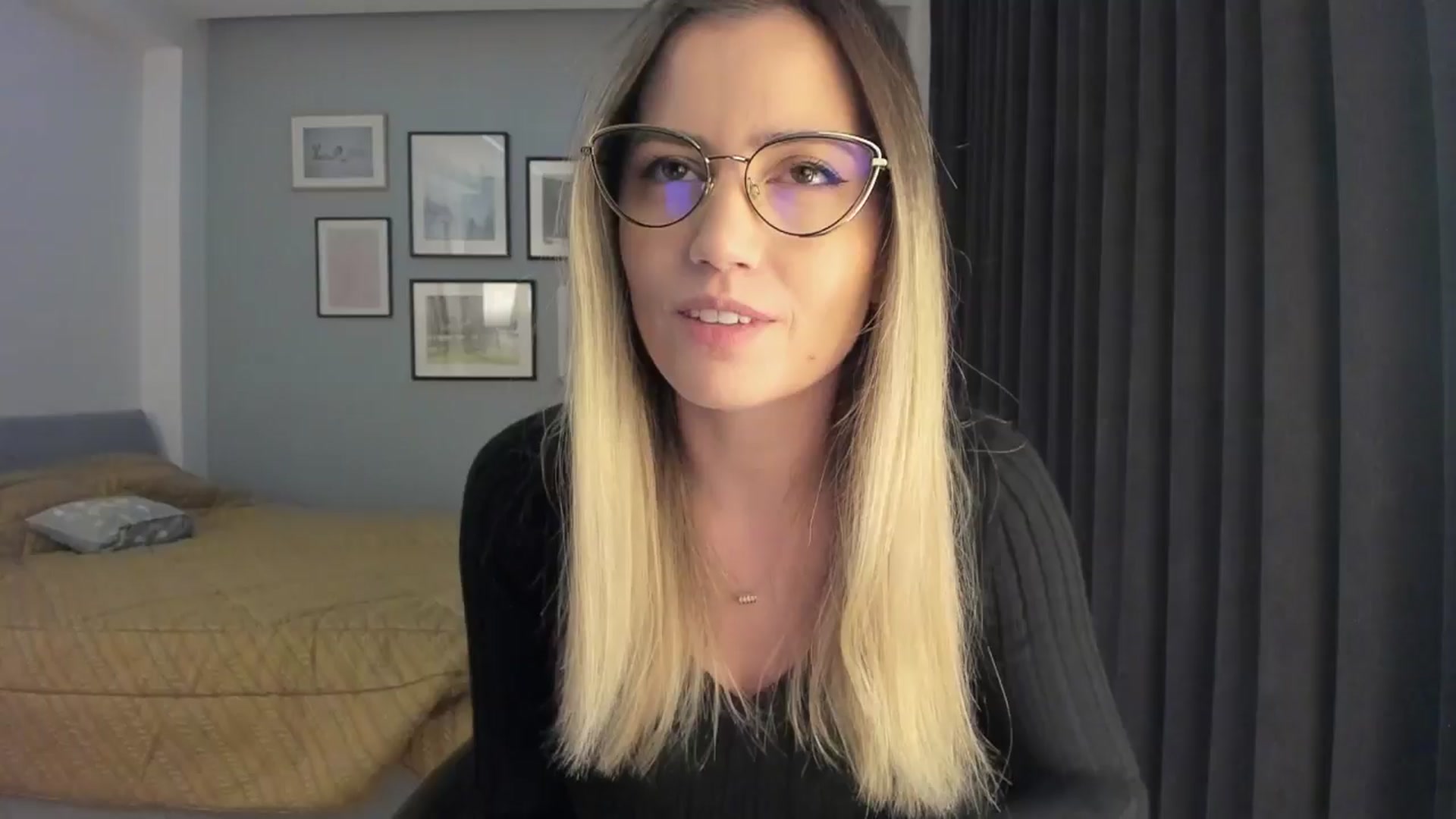 Gallery image thumbnail from happyendings_'s myfreecams stream on, 12/11/2024, 04:57 image 3 of 20