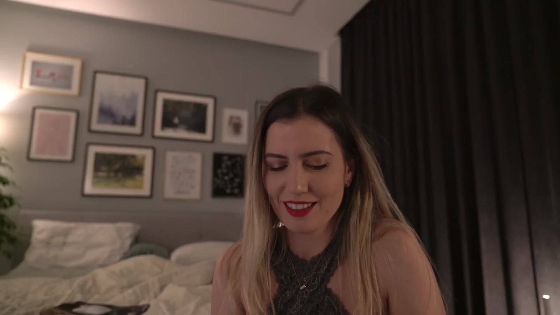 Gallery image thumbnail from happyendings_'s myfreecams stream on, 12/15/2024, 06:15 image 1 of 20