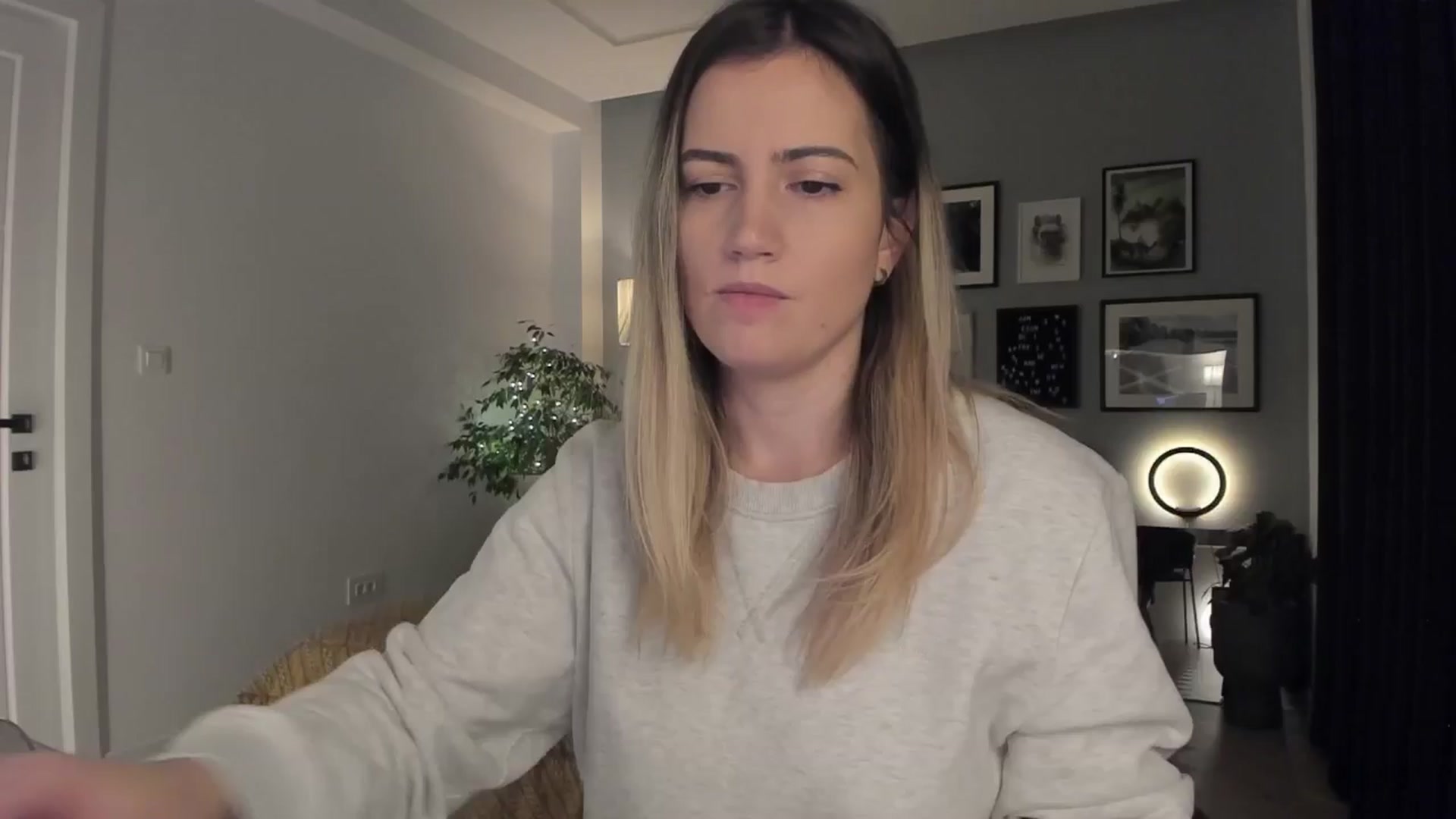 Gallery image thumbnail from happyendings_'s myfreecams stream on, 12/18/2024, 05:28 image 11 of 20