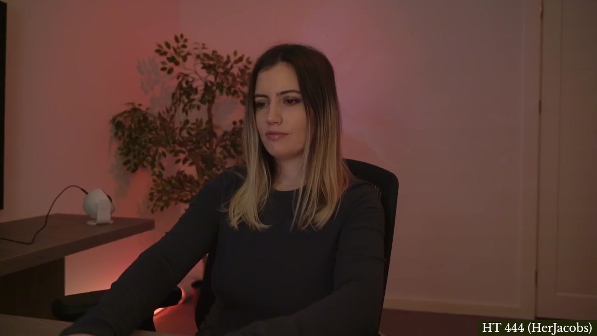 Gallery image thumbnail from happyendings_'s myfreecams stream on, 02/04/2025, 05:38 image 16 of 20