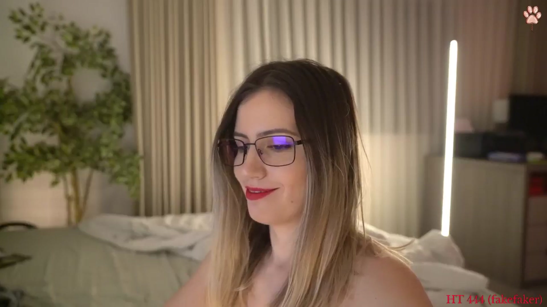 Gallery image thumbnail from happyendings_'s myfreecams stream on, 02/16/2025, 05:09 image 15 of 20