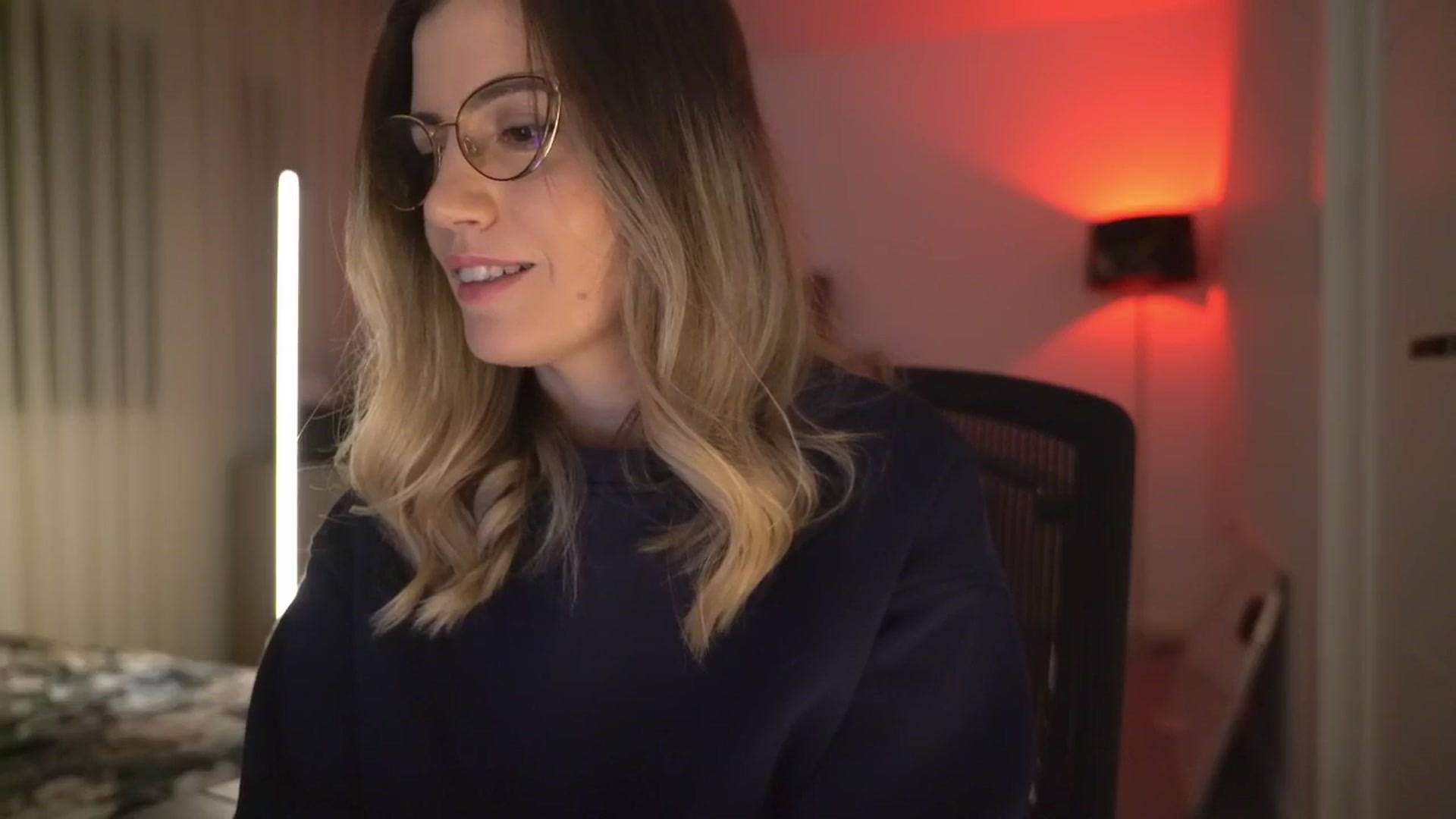 Gallery image thumbnail from happyendings_'s myfreecams stream on, 02/27/2025, 05:42 image 11 of 20