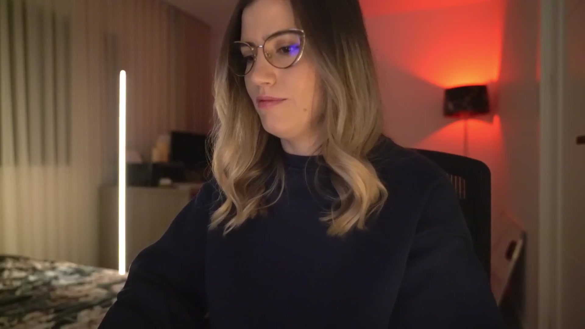 Gallery image thumbnail from happyendings_'s myfreecams stream on, 02/27/2025, 05:42 image 7 of 20