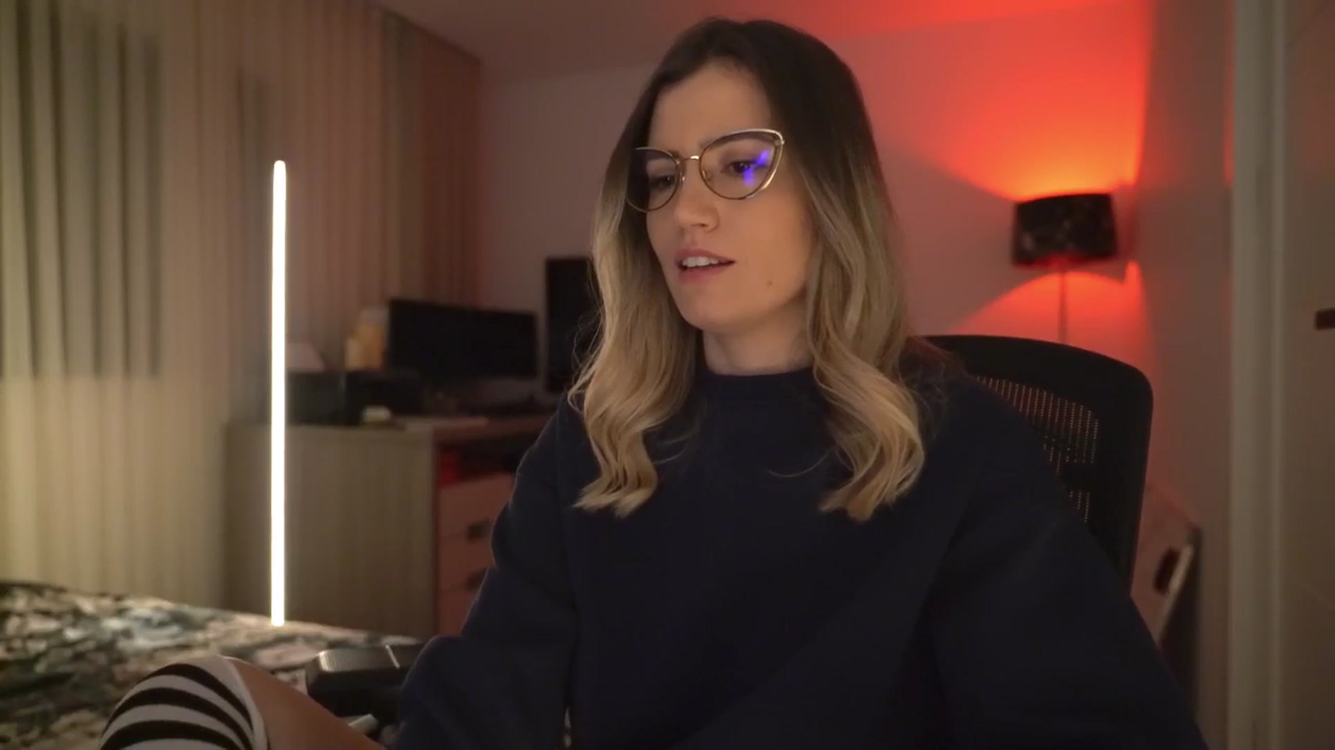 Gallery image thumbnail from happyendings_'s myfreecams stream on, 02/27/2025, 05:42 image 8 of 20