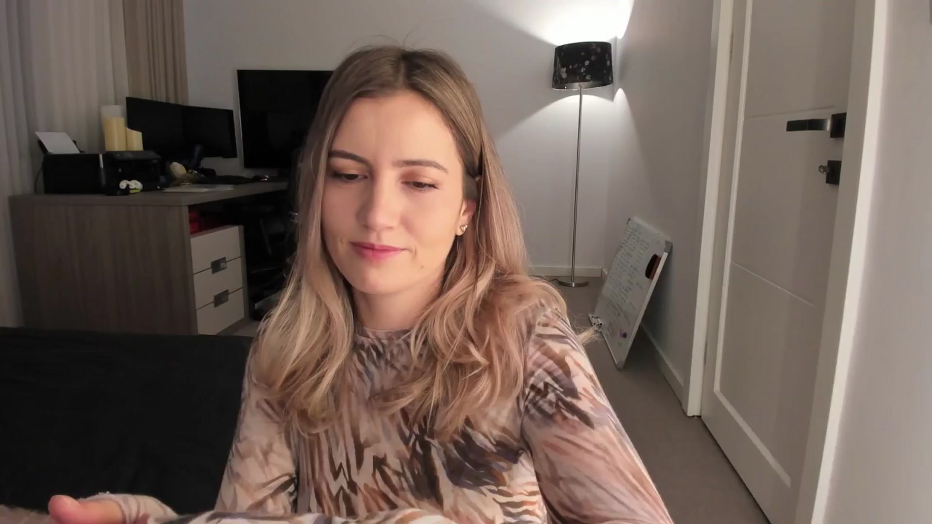 Gallery image thumbnail from happyendings_'s myfreecams stream on, 03/04/2025, 05:37 image 5 of 20
