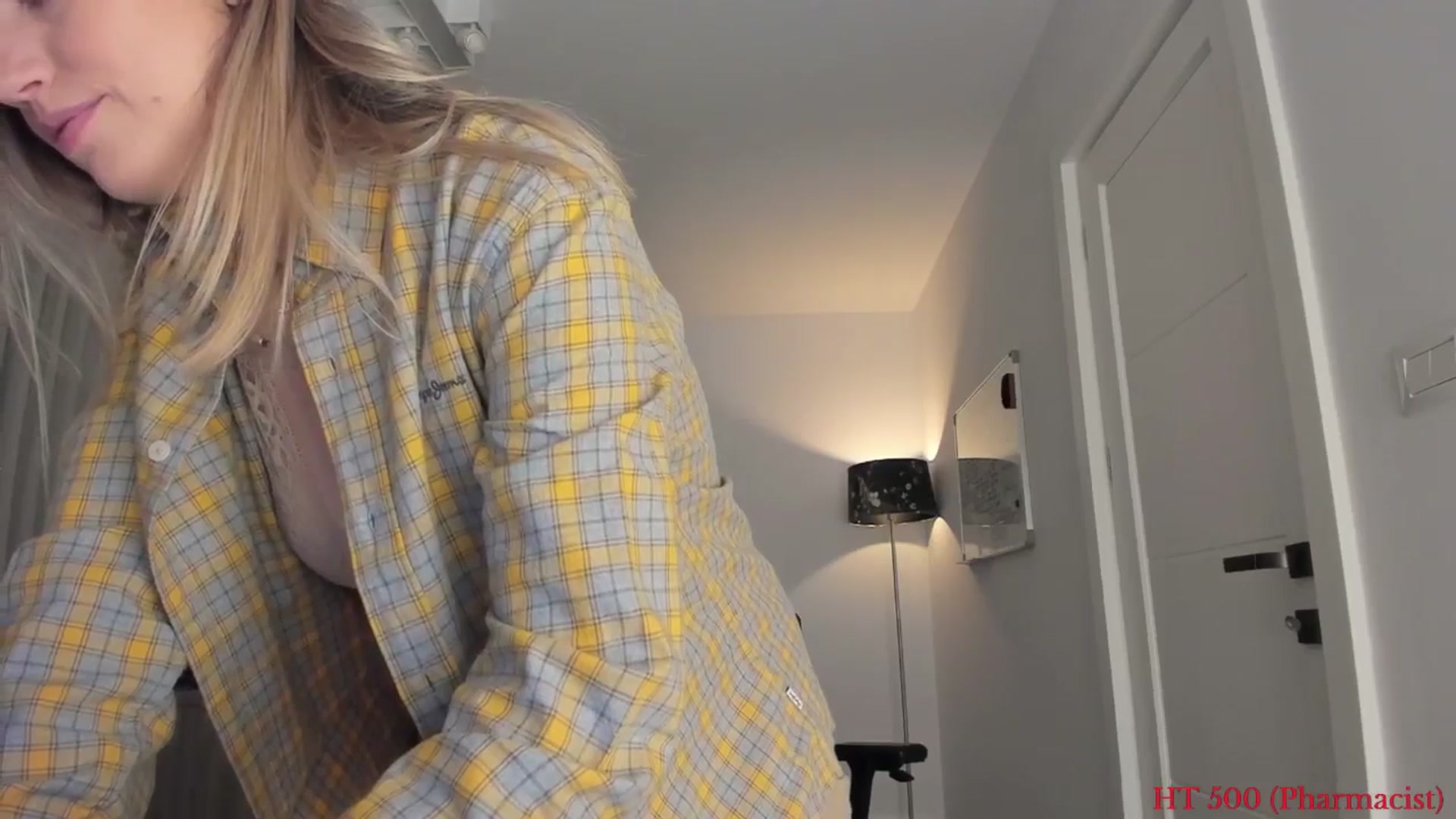 Gallery image thumbnail from happyendings_'s myfreecams stream on, 03/13/2025, 05:36 image 10 of 20