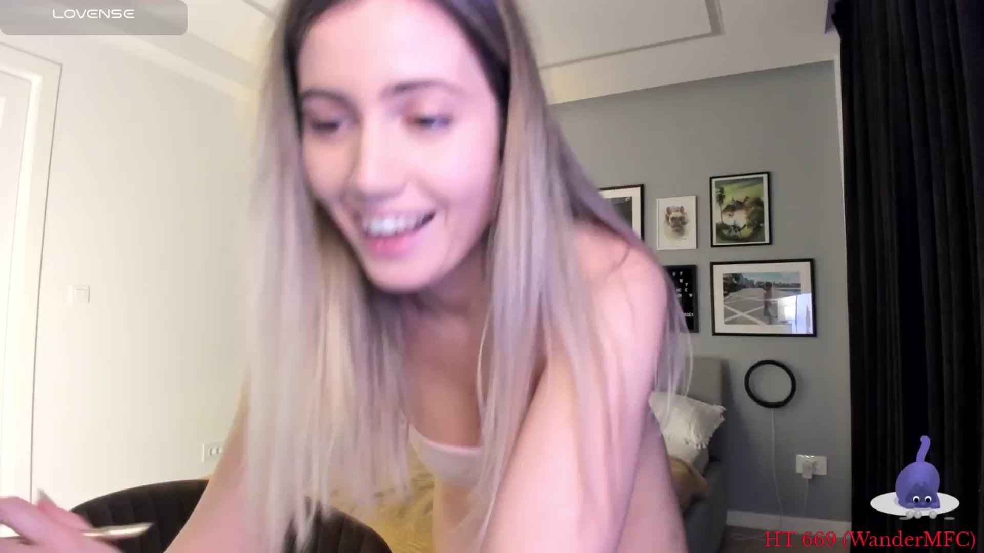 Gallery image thumbnail from happyendings_'s myfreecams stream on, 05/17/2025, 22:11 image 10 of 20