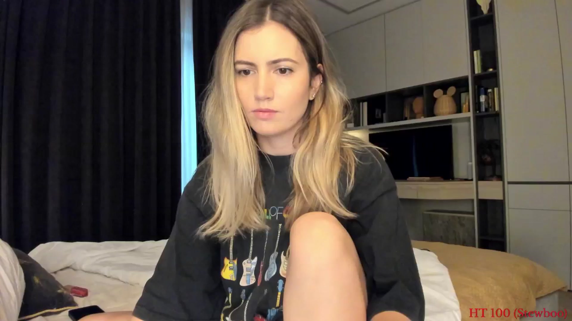 Gallery image thumbnail from happyendings_'s myfreecams stream on, 05/28/2025, 04:37 image 5 of 20