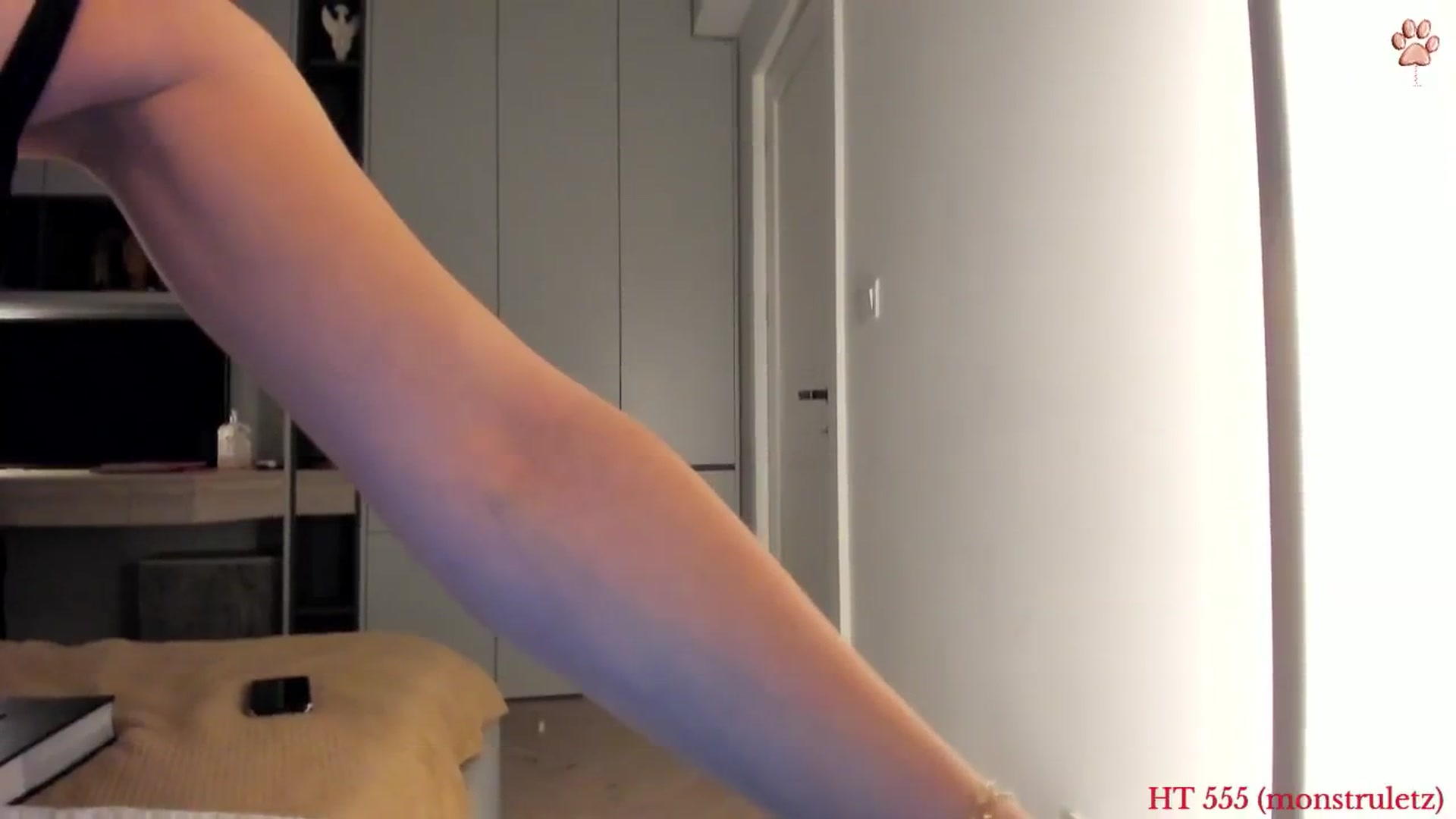 Gallery image thumbnail from happyendings_'s myfreecams stream on, 05/29/2025, 04:32 image 5 of 20