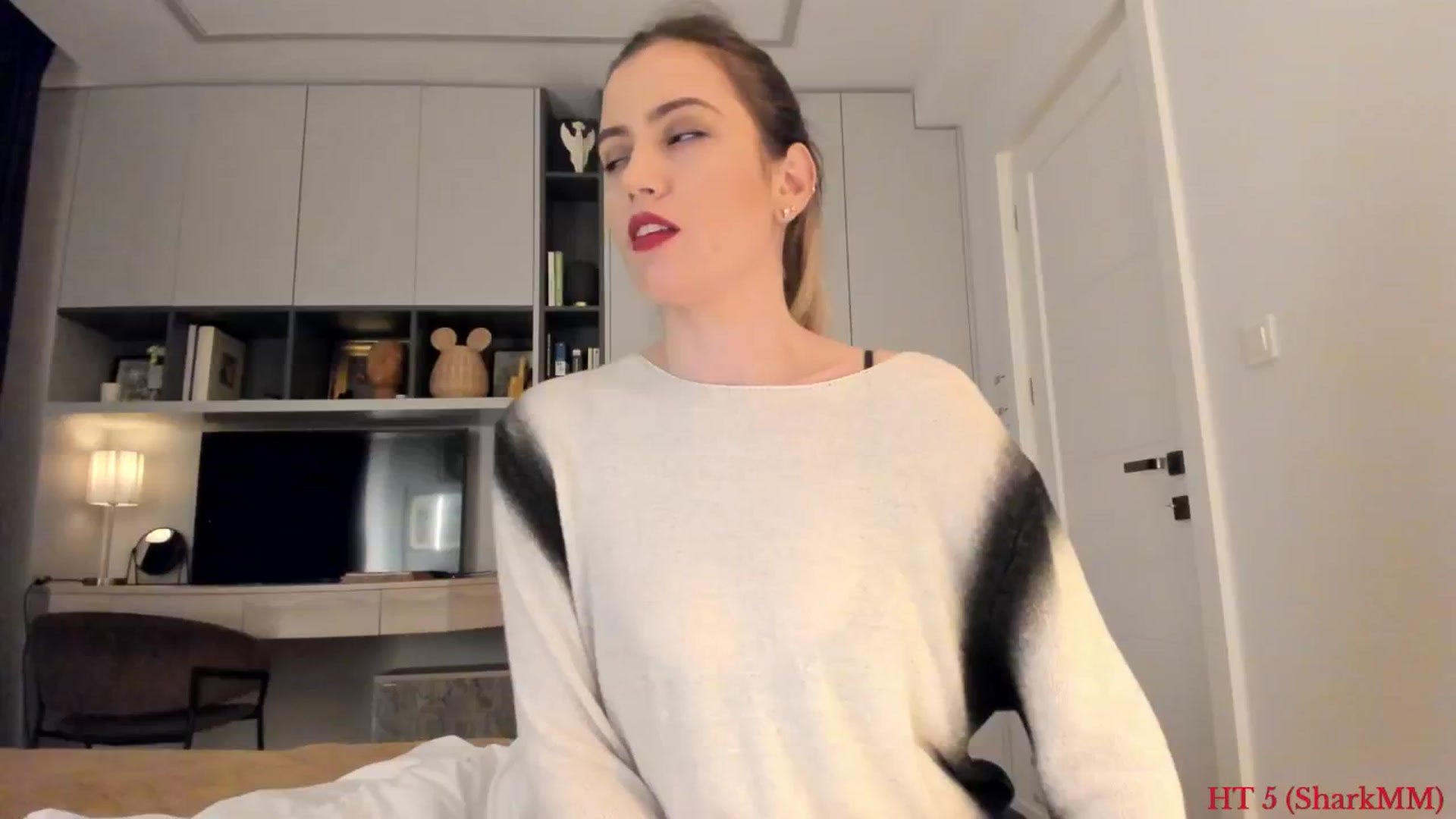 Gallery image thumbnail from happyendings_'s myfreecams stream on, 05/30/2025, 23:22 image 7 of 20