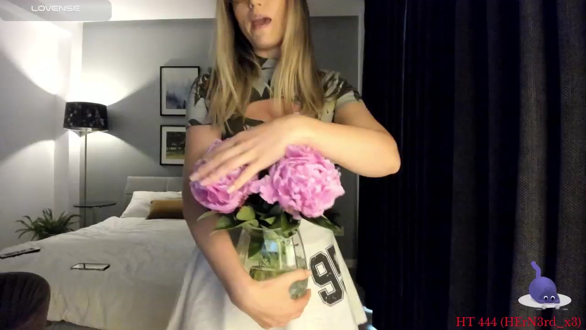 Gallery image thumbnail from happyendings_'s myfreecams stream on, 06/10/2025, 04:29 image 9 of 20
