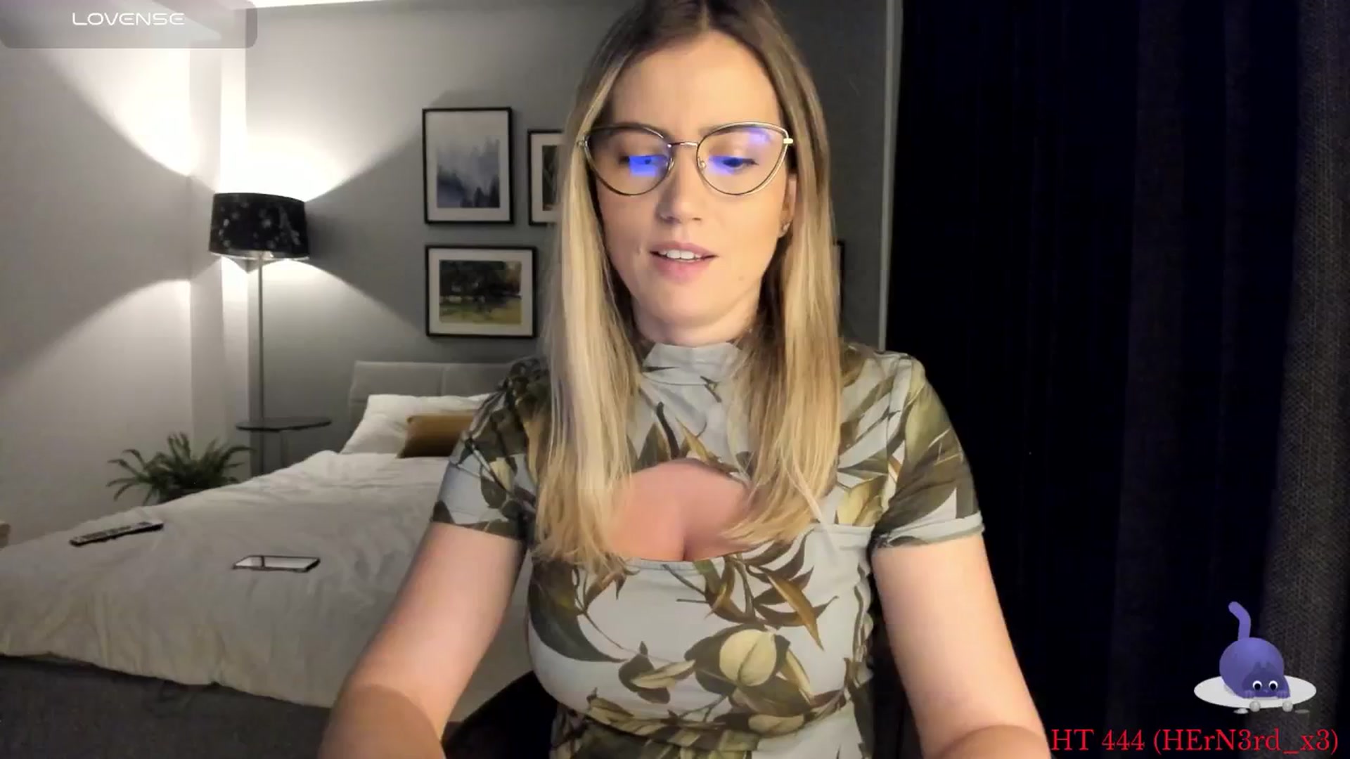 Gallery image thumbnail from happyendings_'s myfreecams stream on, 06/10/2025, 04:29 image 4 of 20