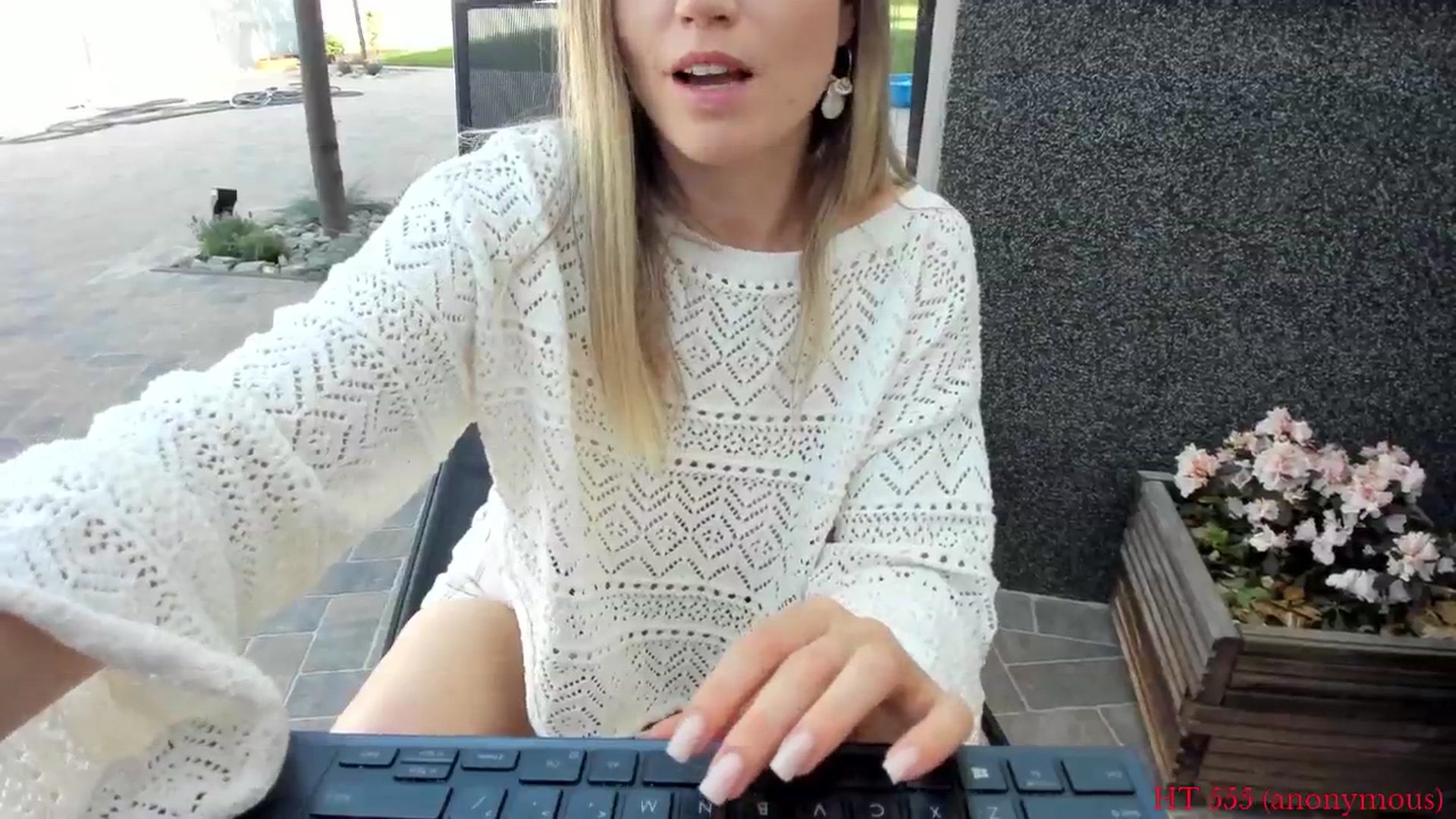 Gallery image thumbnail from happyendings_'s myfreecams stream on, 06/18/2025, 14:09 image 18 of 20