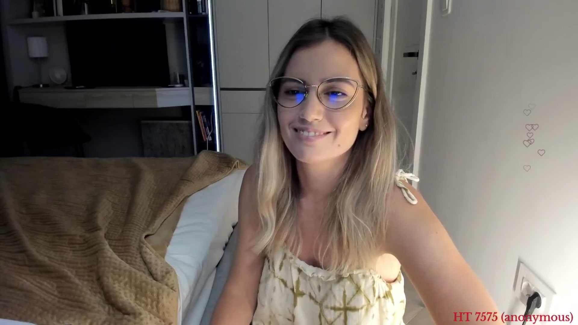 Gallery image thumbnail from happyendings_'s myfreecams stream on, 08/07/2025, 04:35 image 9 of 20