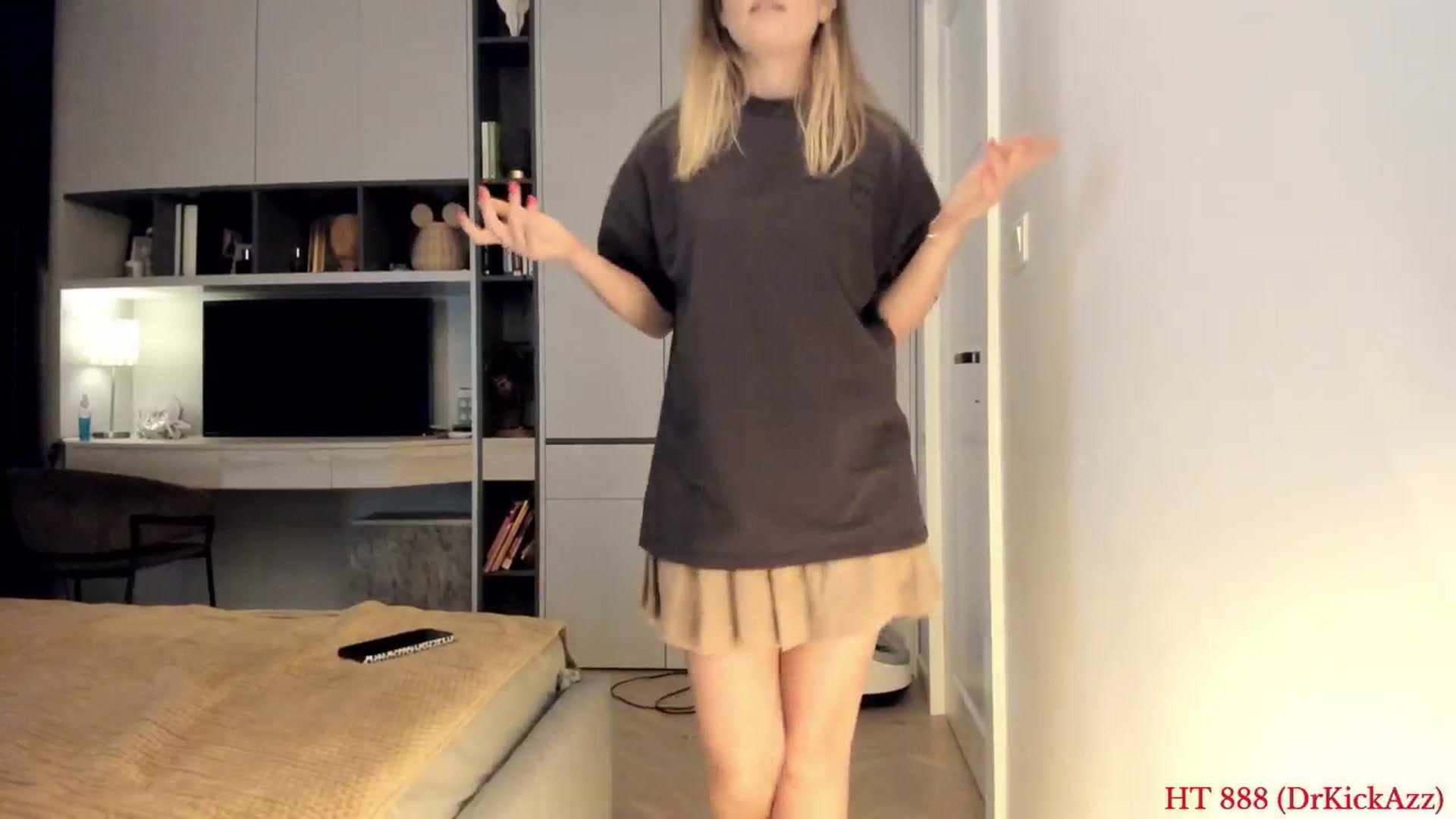 Gallery image thumbnail from happyendings_'s myfreecams stream on, 08/22/2025, 04:53 image 3 of 20