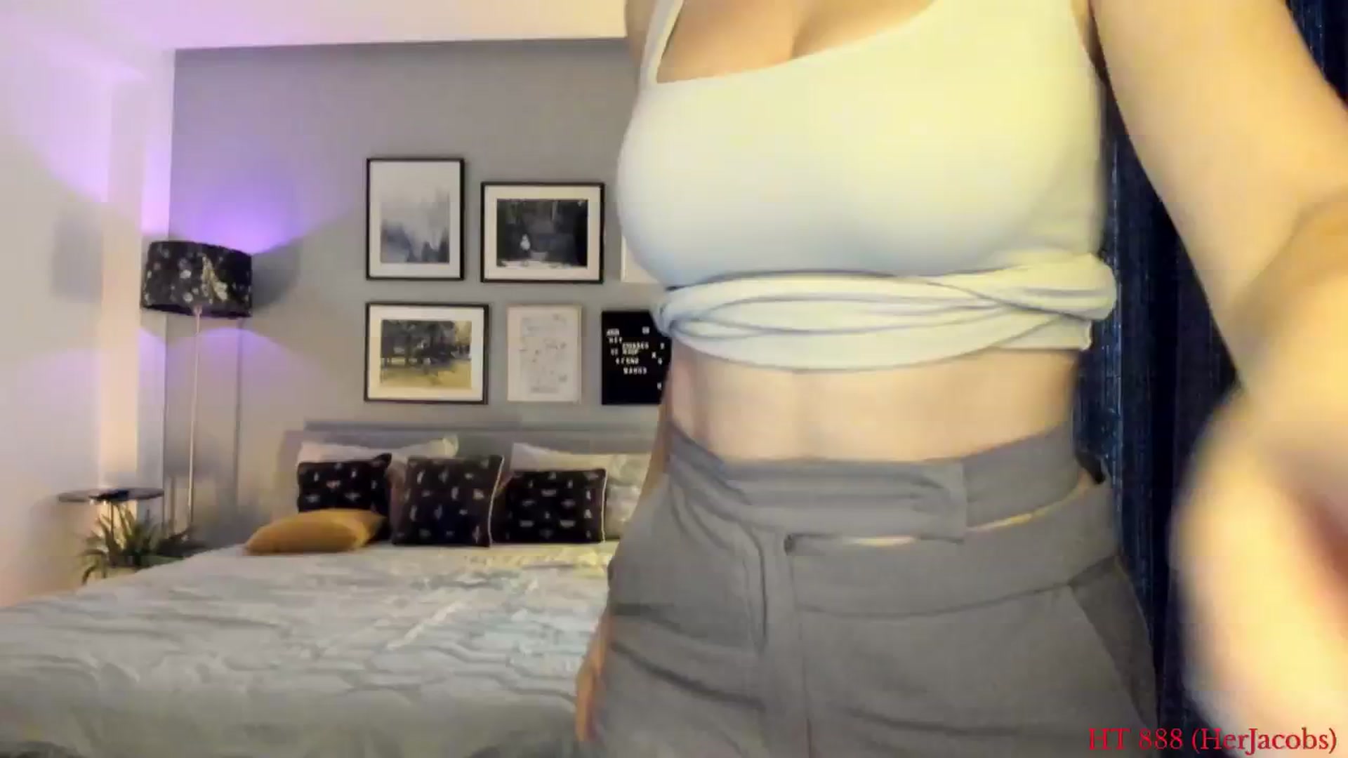 Gallery image thumbnail from happyendings_'s myfreecams stream on, 09/03/2025, 06:21 image 10 of 20