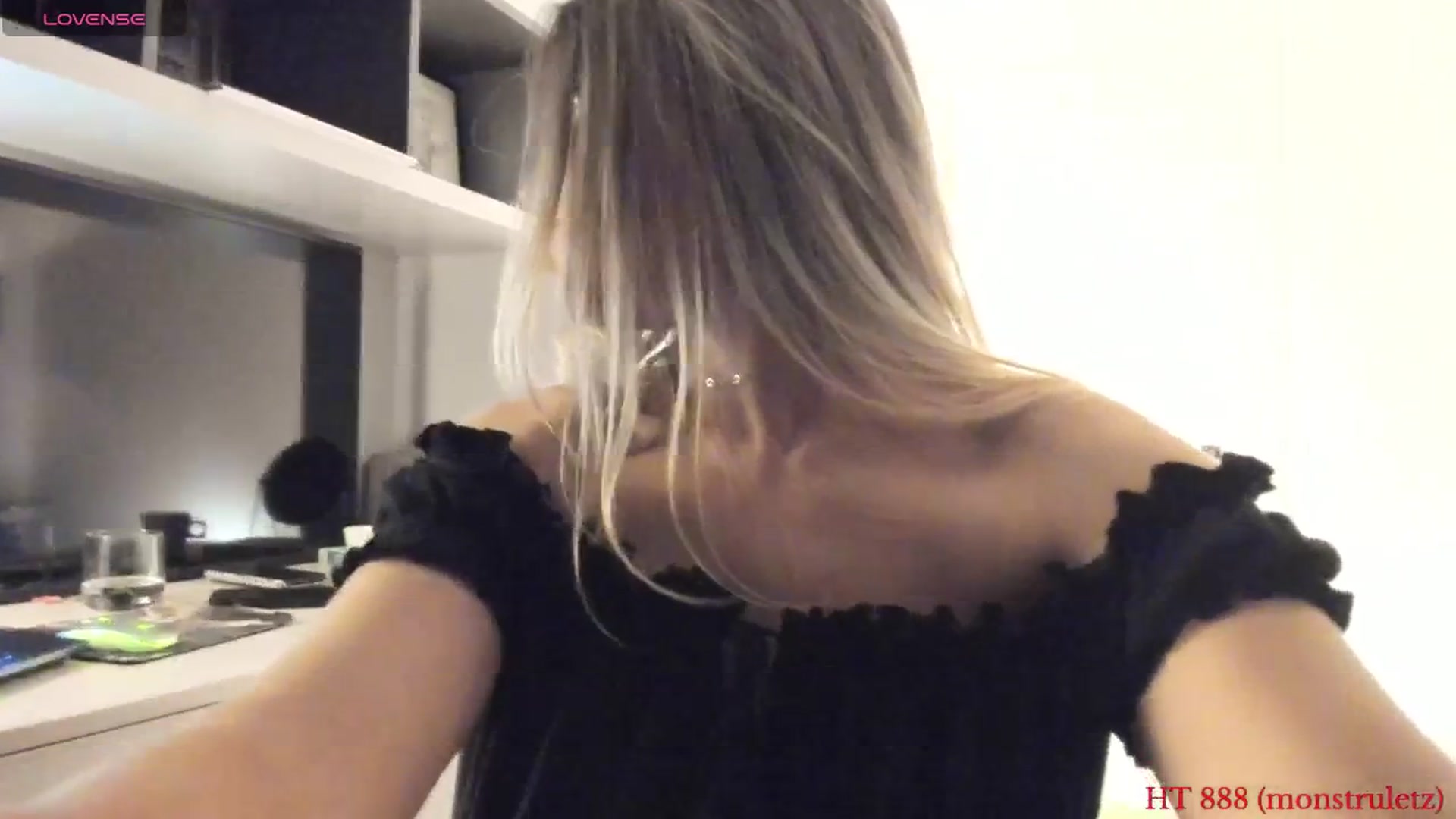 Gallery image thumbnail from happyendings_'s myfreecams stream on, 09/05/2025, 04:40 image 11 of 20