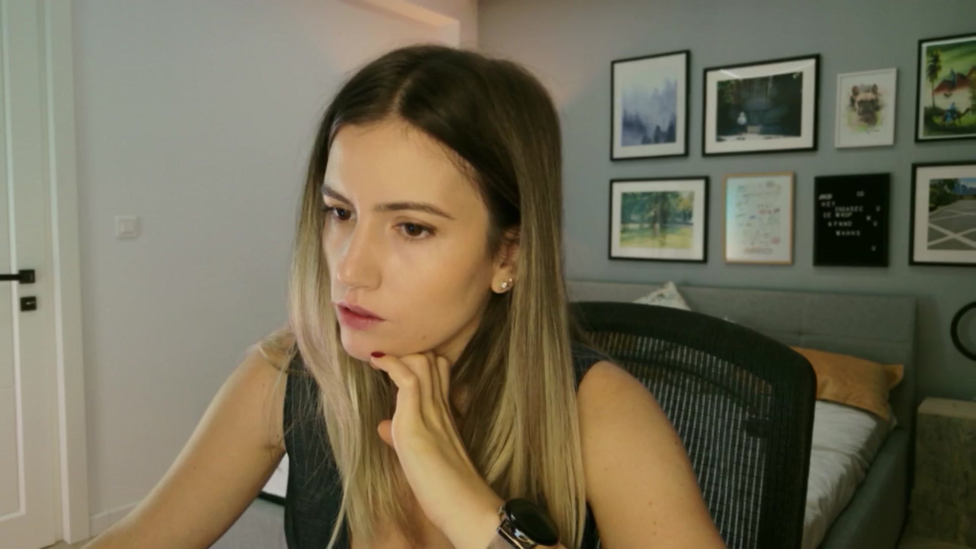Gallery image thumbnail from happyendings_'s myfreecams stream on, 09/24/2025, 03:20 image 20 of 20