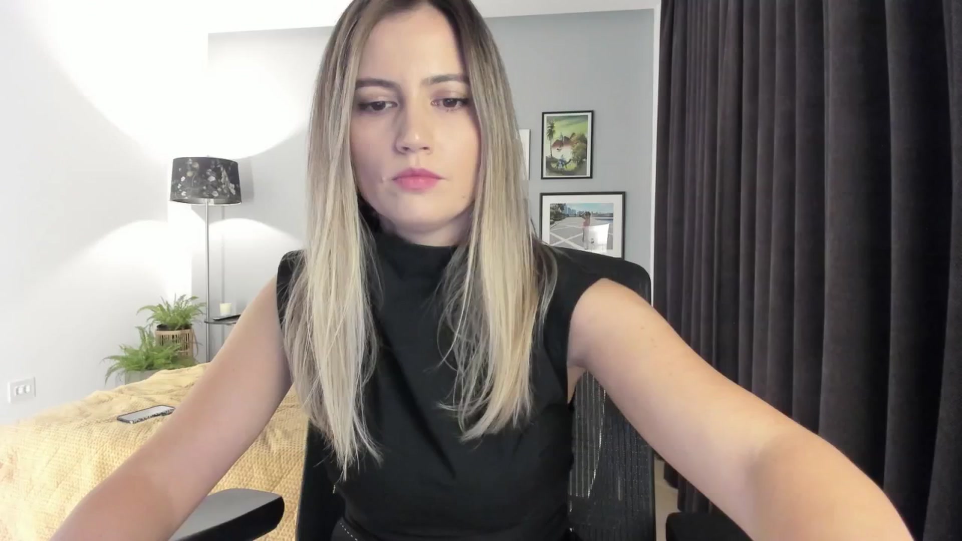 Gallery image thumbnail from happyendings_'s myfreecams stream on, 09/28/2025, 19:13 image 17 of 20