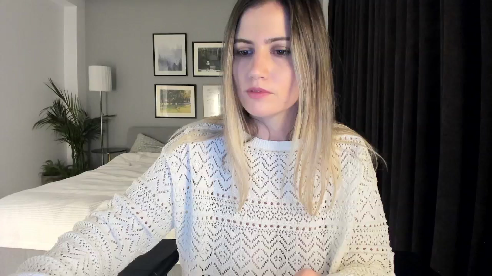 Gallery image thumbnail from happyendings_'s myfreecams stream on, 11/10/2025, 04:08 image 17 of 20