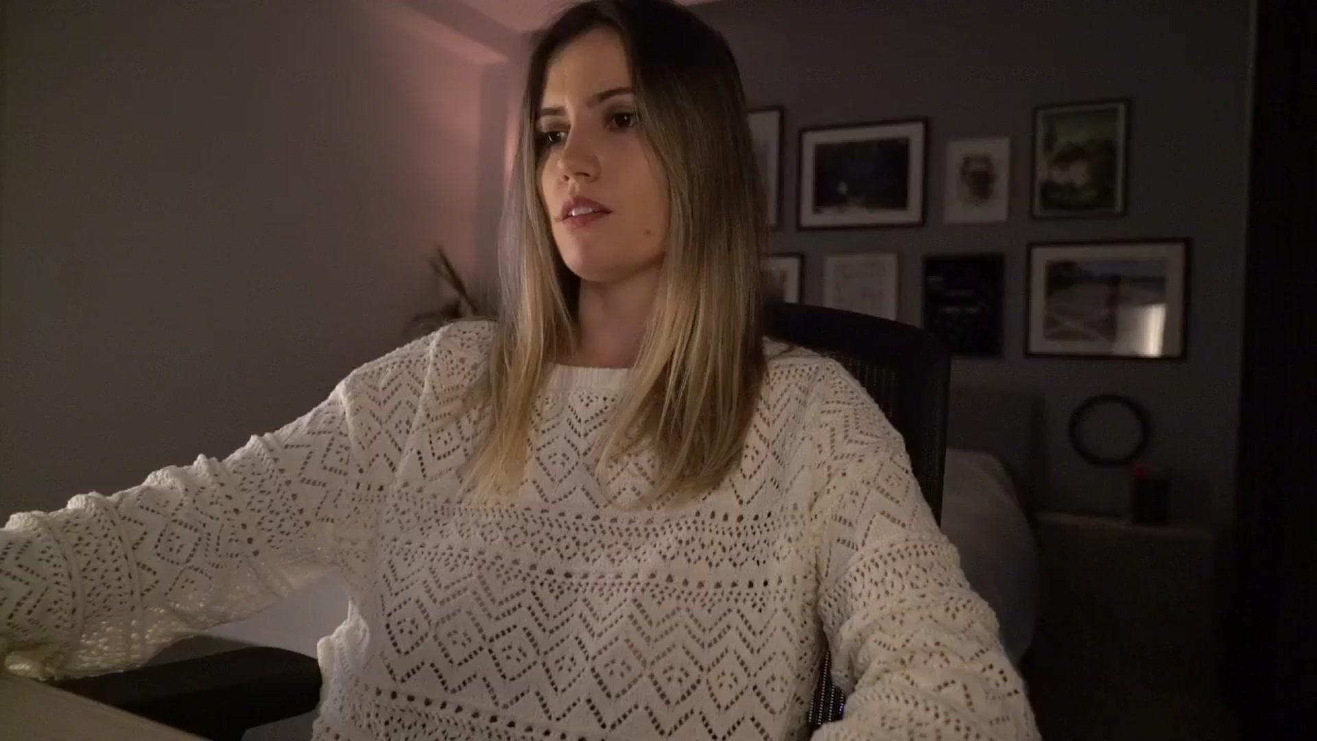 Gallery image thumbnail from happyendings_'s myfreecams stream on, 11/10/2025, 08:26 image 4 of 20