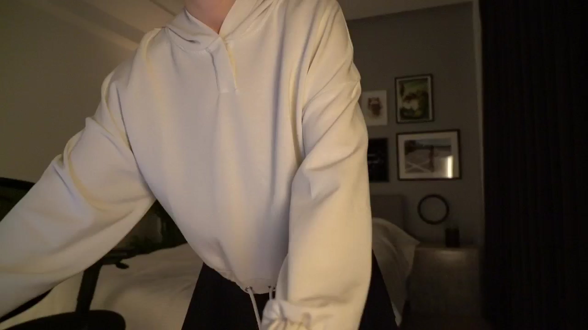 Gallery image thumbnail from happyendings_'s myfreecams stream on, 11/13/2025, 03:57 image 12 of 20