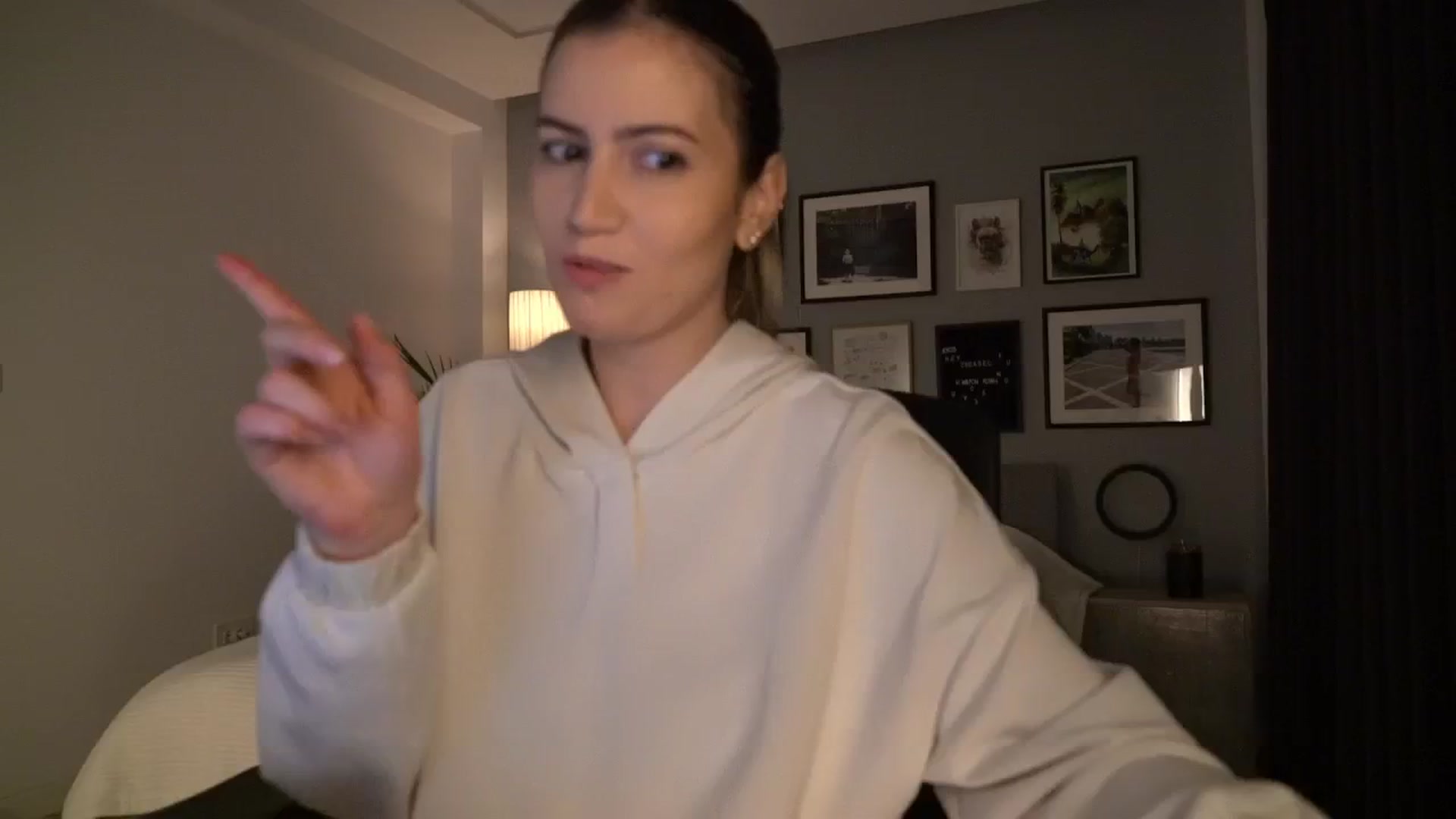 Gallery image thumbnail from happyendings_'s myfreecams stream on, 11/13/2025, 03:57 image 15 of 20
