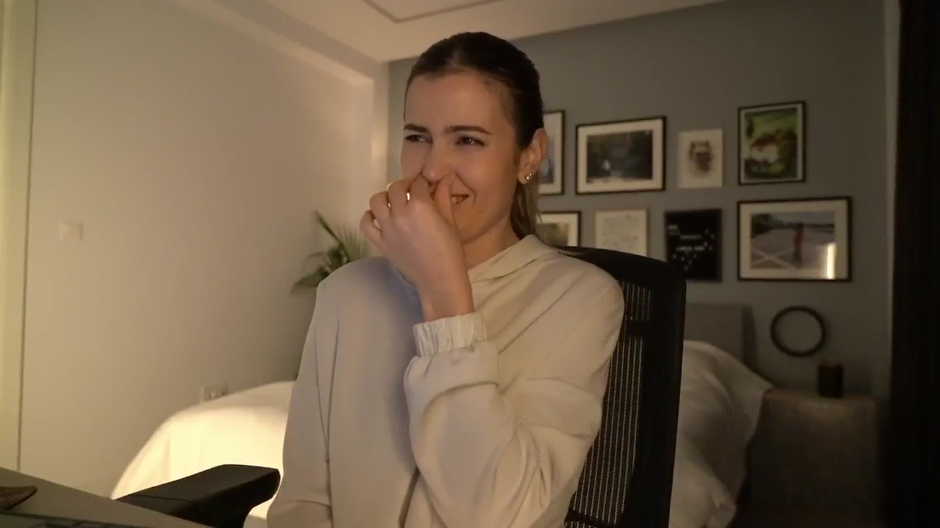 Gallery image thumbnail from happyendings_'s myfreecams stream on, 11/13/2025, 05:54 image 3 of 20