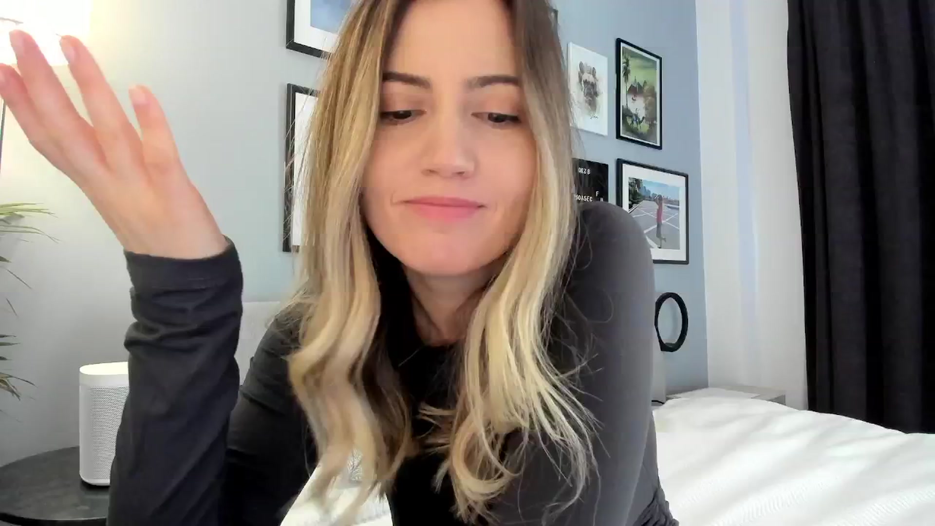 Gallery image thumbnail from happyendings_'s myfreecams stream on, 11/19/2025, 07:14 image 12 of 20