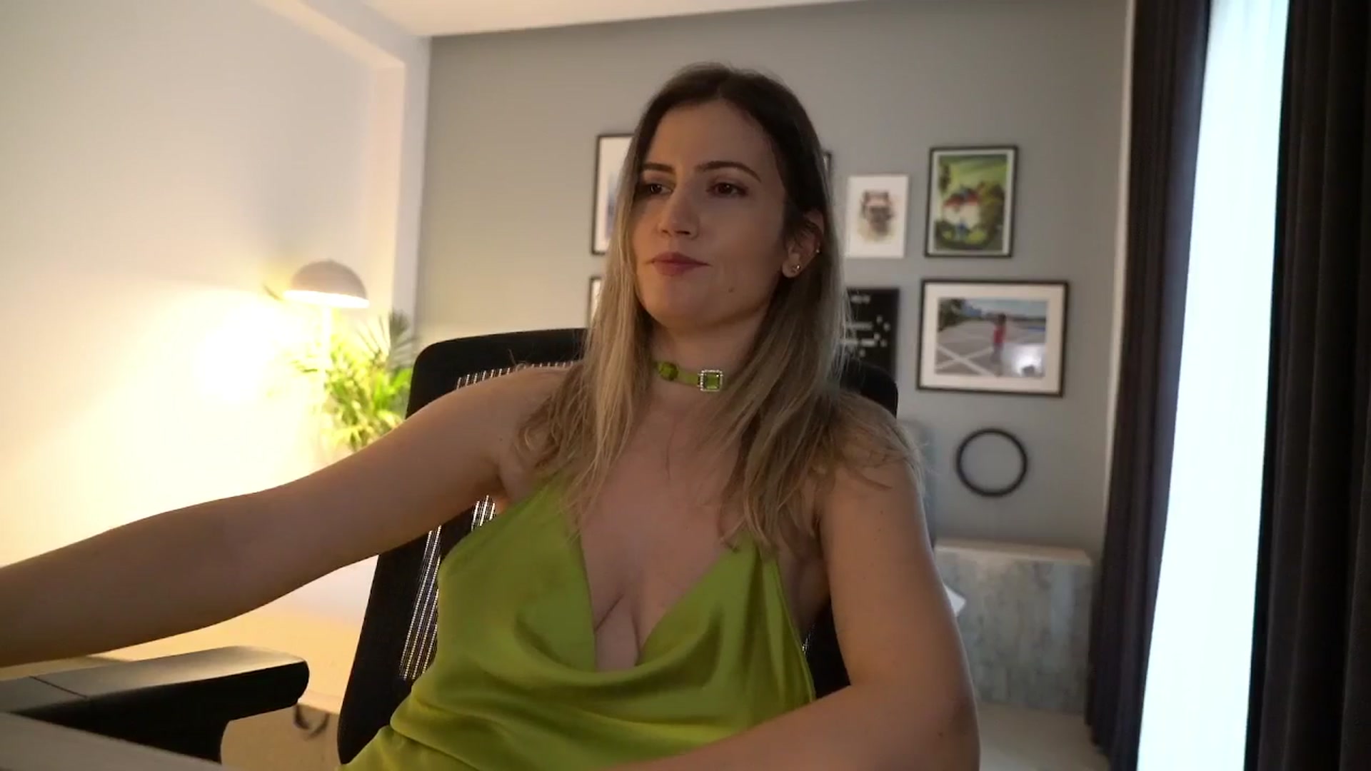 Gallery image thumbnail from happyendings_'s myfreecams stream on, 12/03/2025, 08:21 image 5 of 20