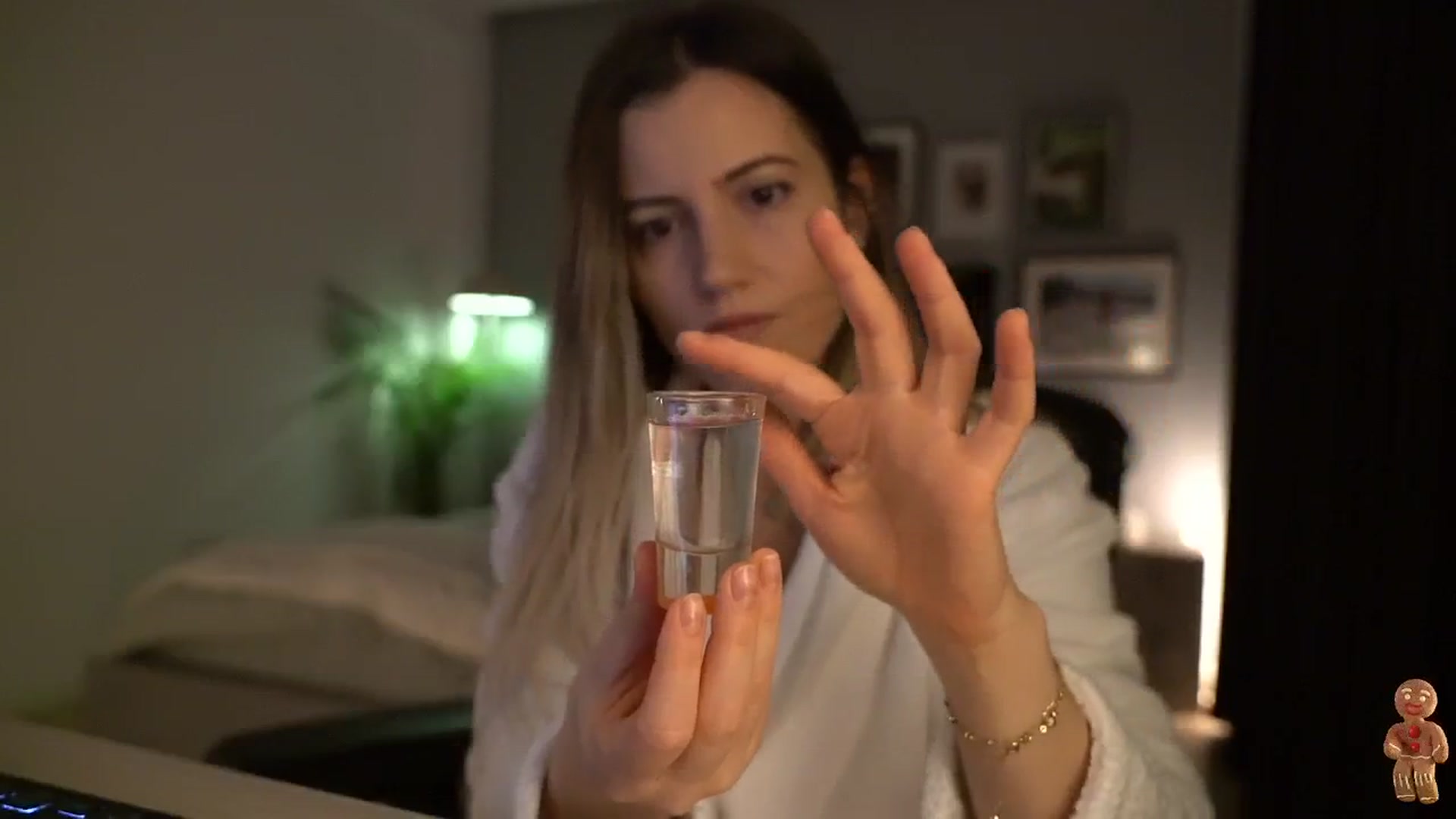 Gallery image thumbnail from happyendings_'s myfreecams stream on, 12/21/2025, 22:53 image 8 of 20