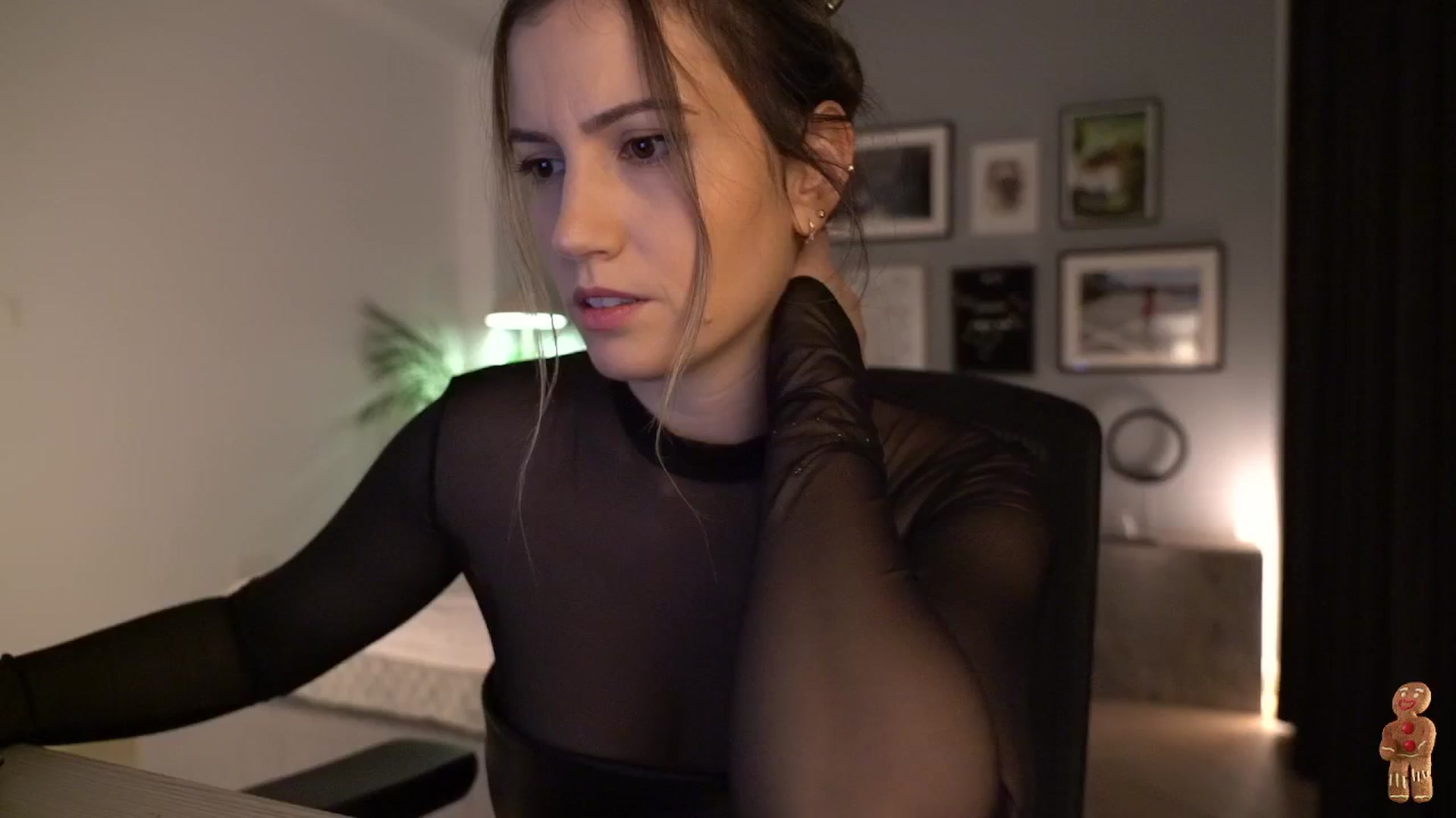 Gallery image thumbnail from happyendings_'s myfreecams stream on, 12/22/2025, 22:54 image 8 of 20