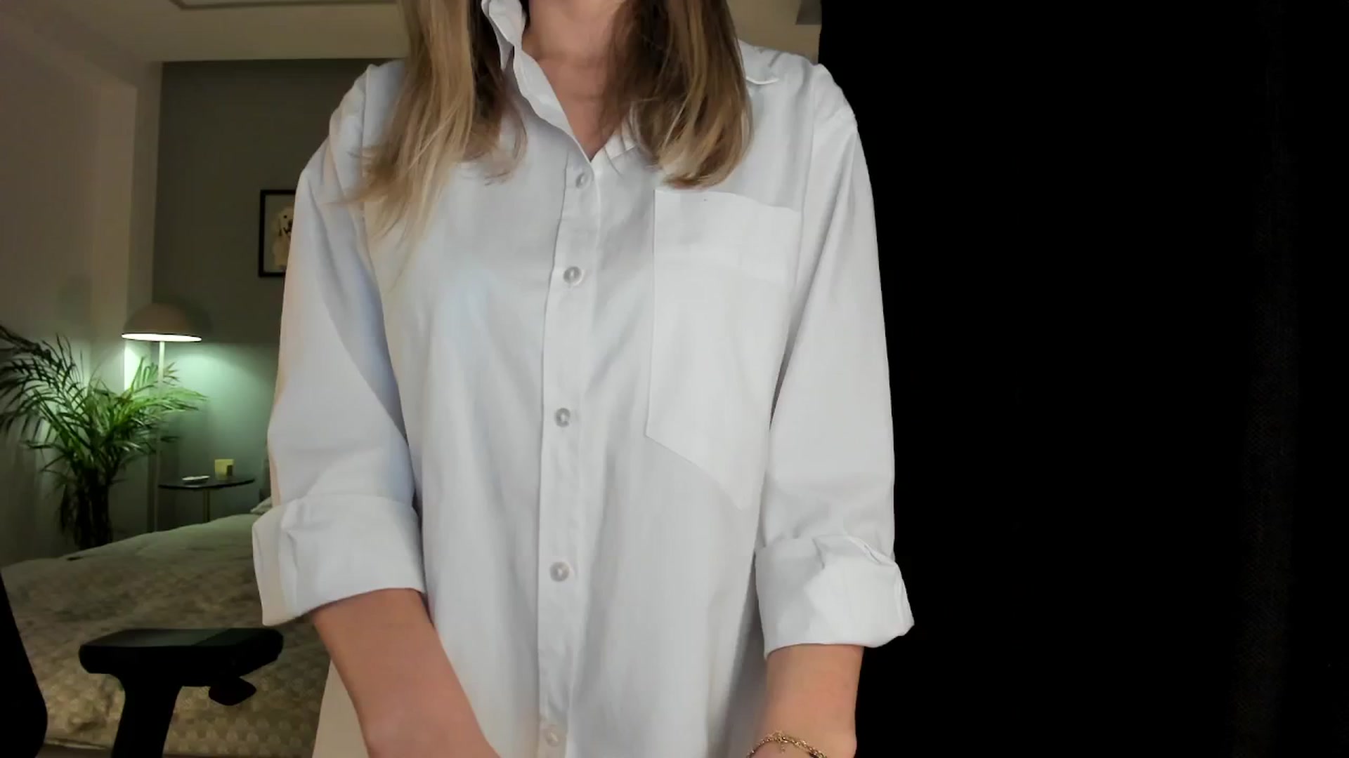 Gallery image thumbnail from happyendings_'s myfreecams stream on, 01/10/2026, 05:40 image 3 of 20