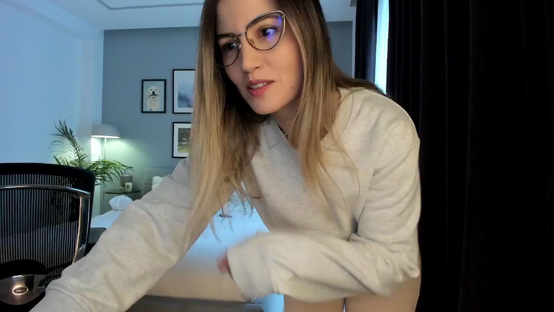 Gallery image thumbnail from happyendings_'s myfreecams stream on, 01/15/2026, 07:53 image 5 of 20
