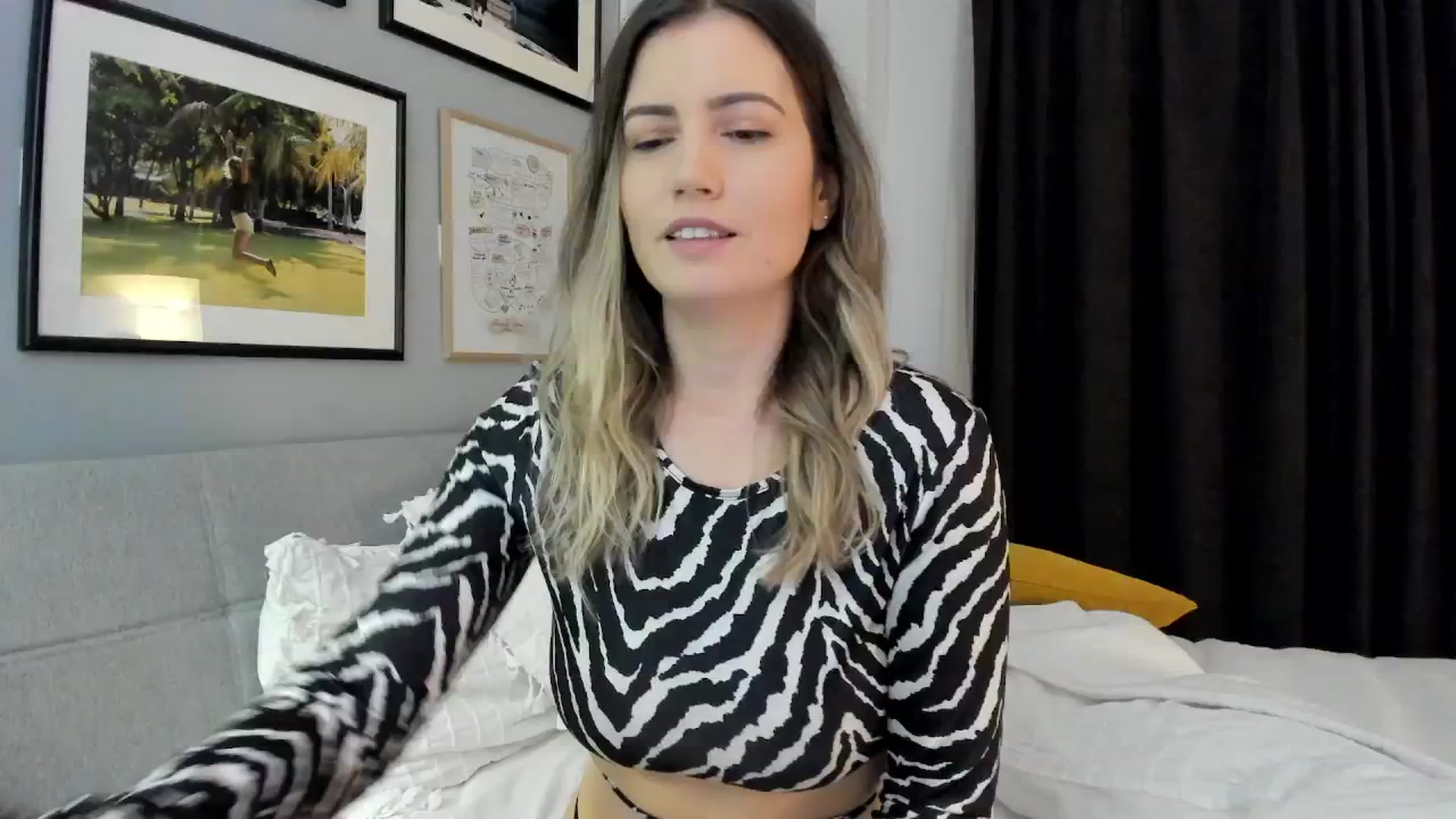 Gallery image thumbnail from happyendings_'s myfreecams stream on, 01/18/2026, 05:11 image 1 of 20