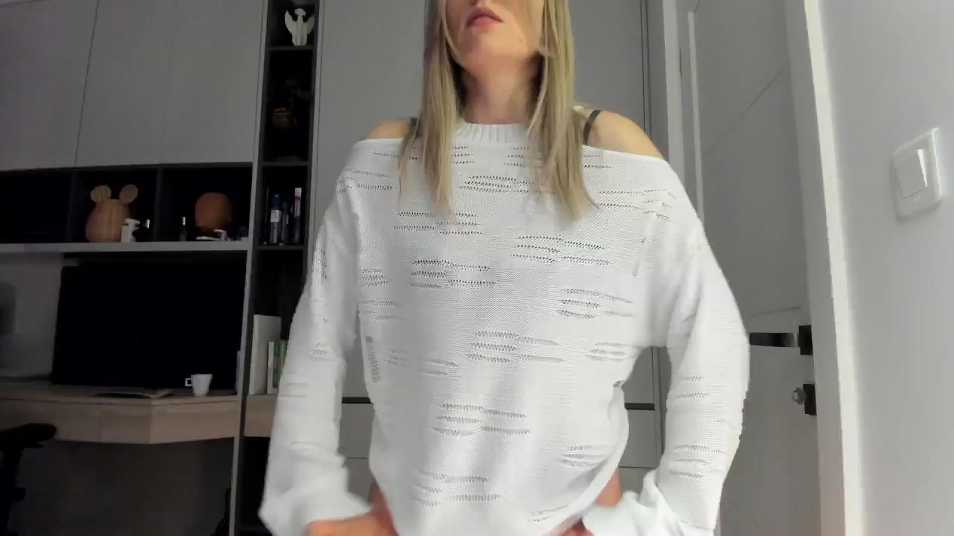 Gallery image thumbnail from happyendings_'s myfreecams stream on, 01/23/2026, 04:13 image 17 of 20