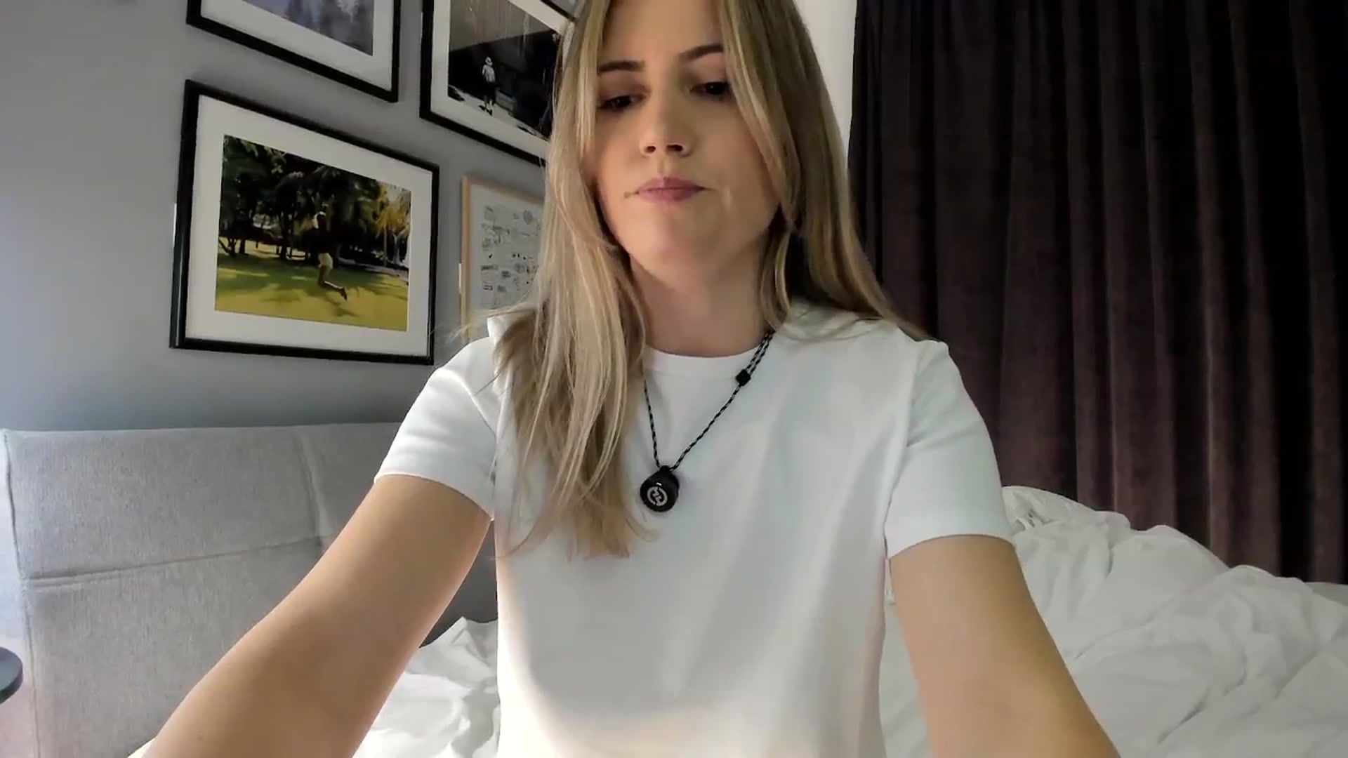 Gallery image thumbnail from happyendings_'s myfreecams stream on, 01/25/2026, 05:40 image 17 of 20