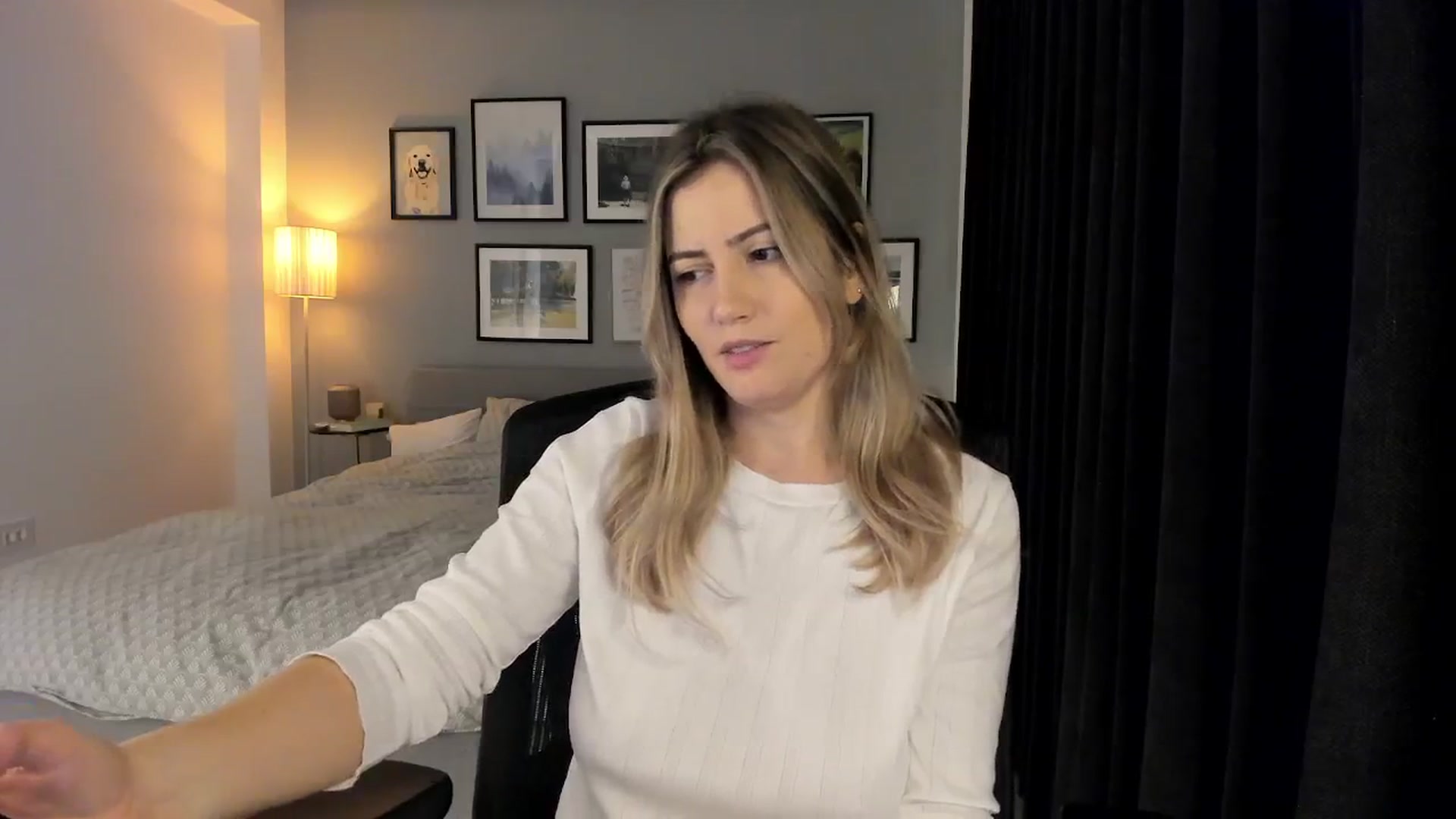 Gallery image thumbnail from happyendings_'s myfreecams stream on, 02/11/2026, 05:38 image 6 of 20