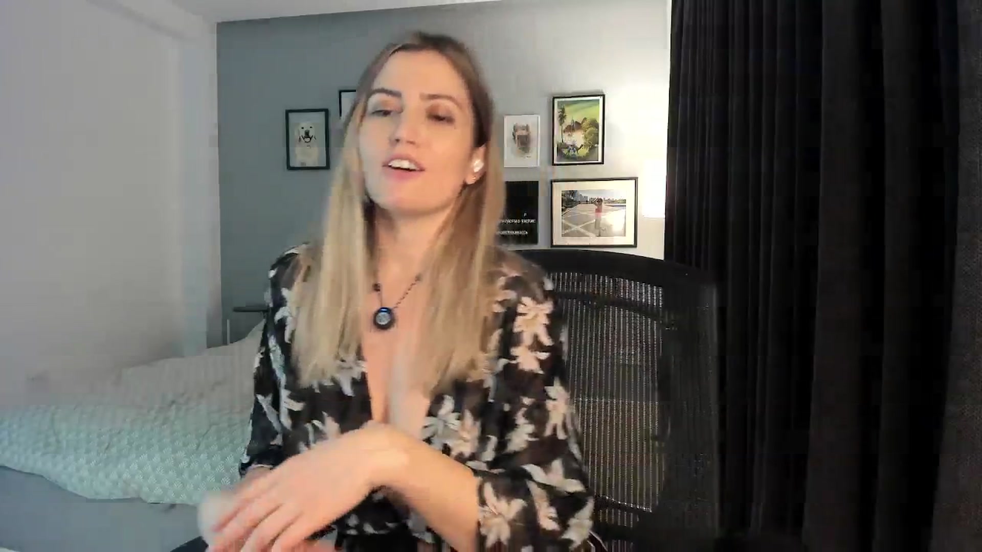Gallery image thumbnail from happyendings_'s myfreecams stream on, 02/14/2026, 20:41 image 5 of 20