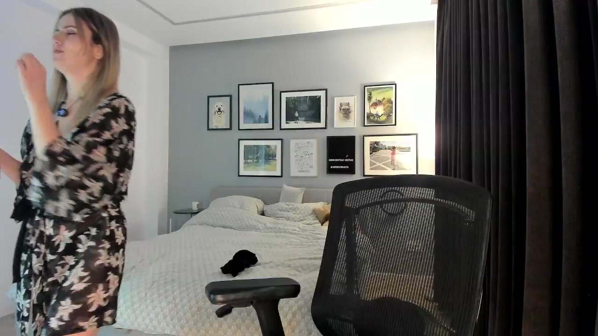 Gallery image thumbnail from happyendings_'s myfreecams stream on, 02/14/2026, 21:39 image 18 of 20