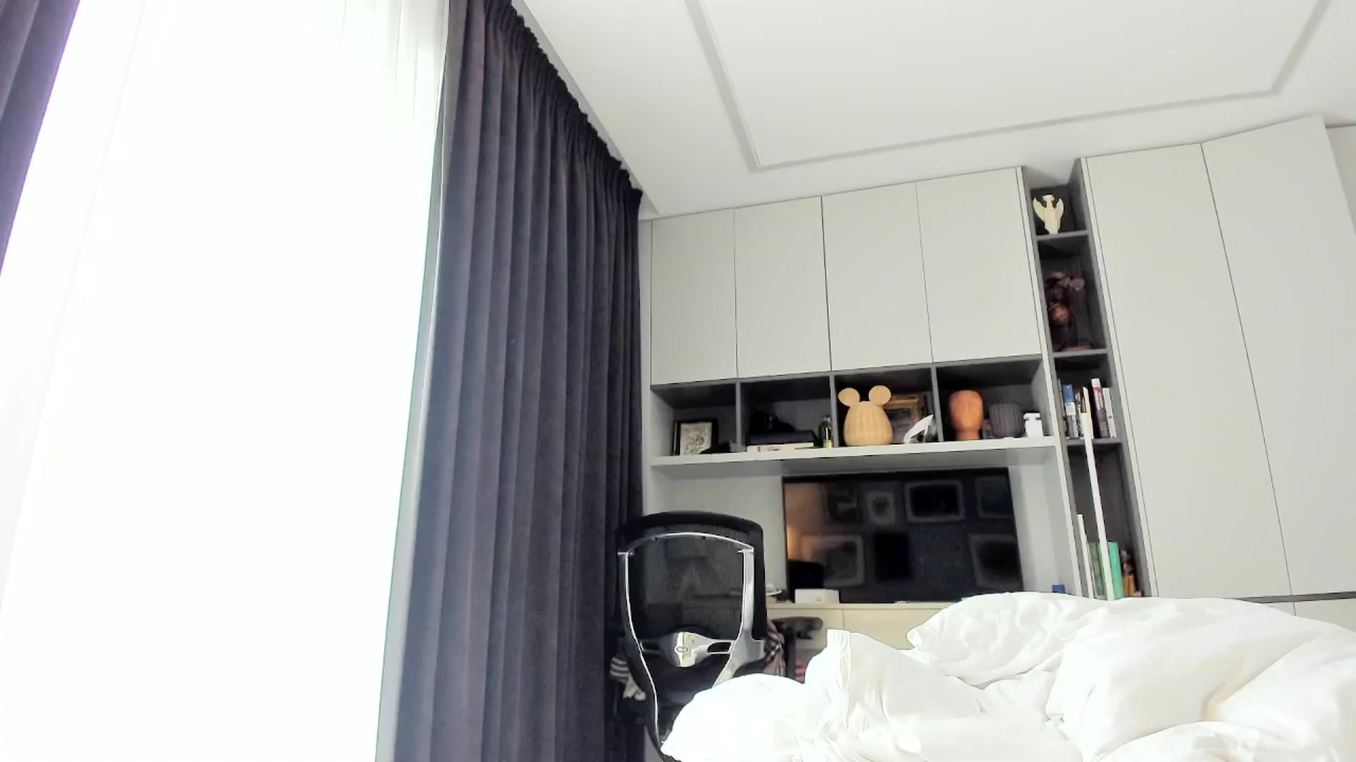 Gallery image thumbnail from happyendings_'s myfreecams stream on, 02/20/2026, 09:06 image 16 of 20