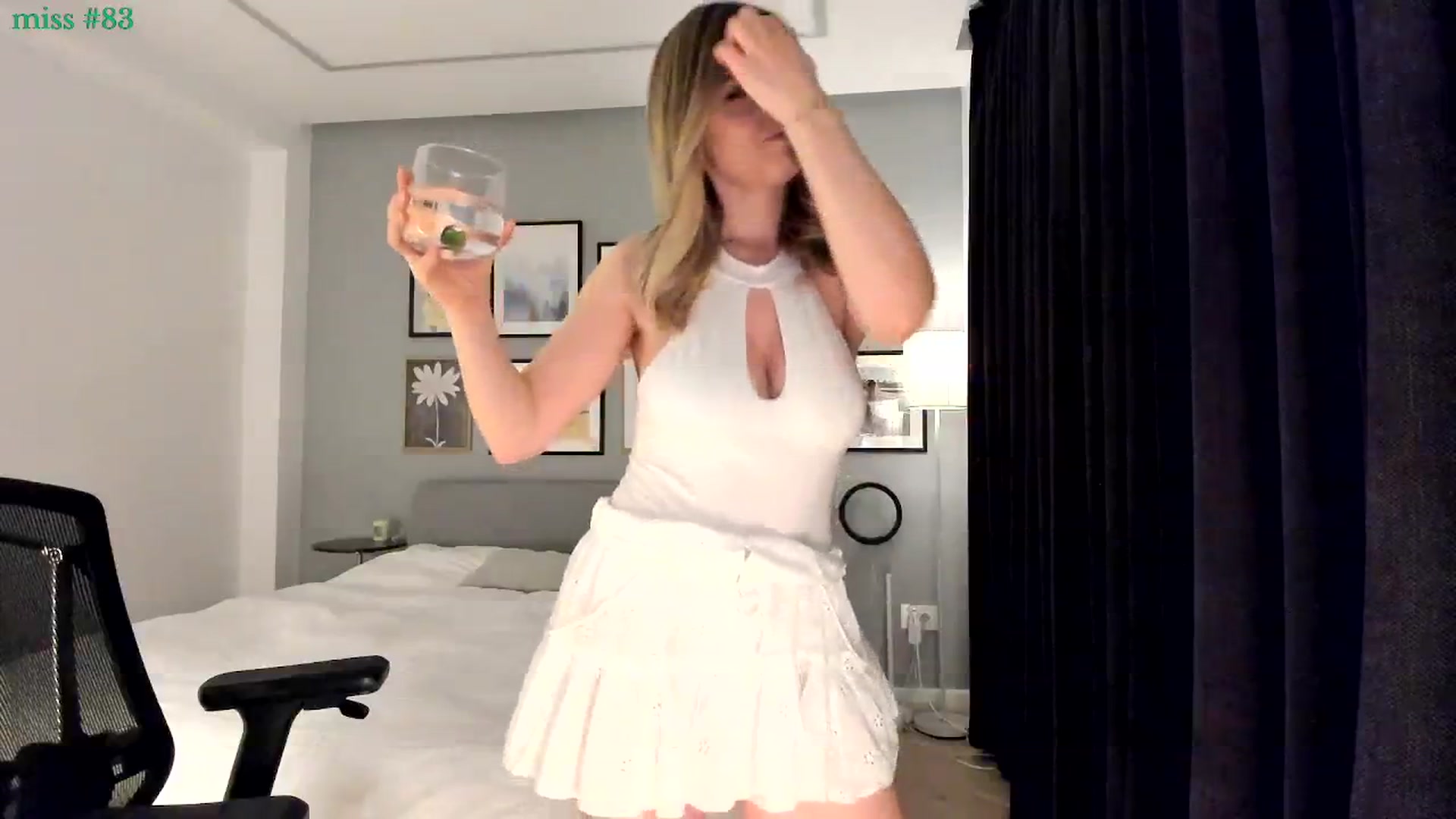 Gallery image thumbnail from happyendings_'s myfreecams stream on, 02/28/2026, 04:29 image 3 of 20