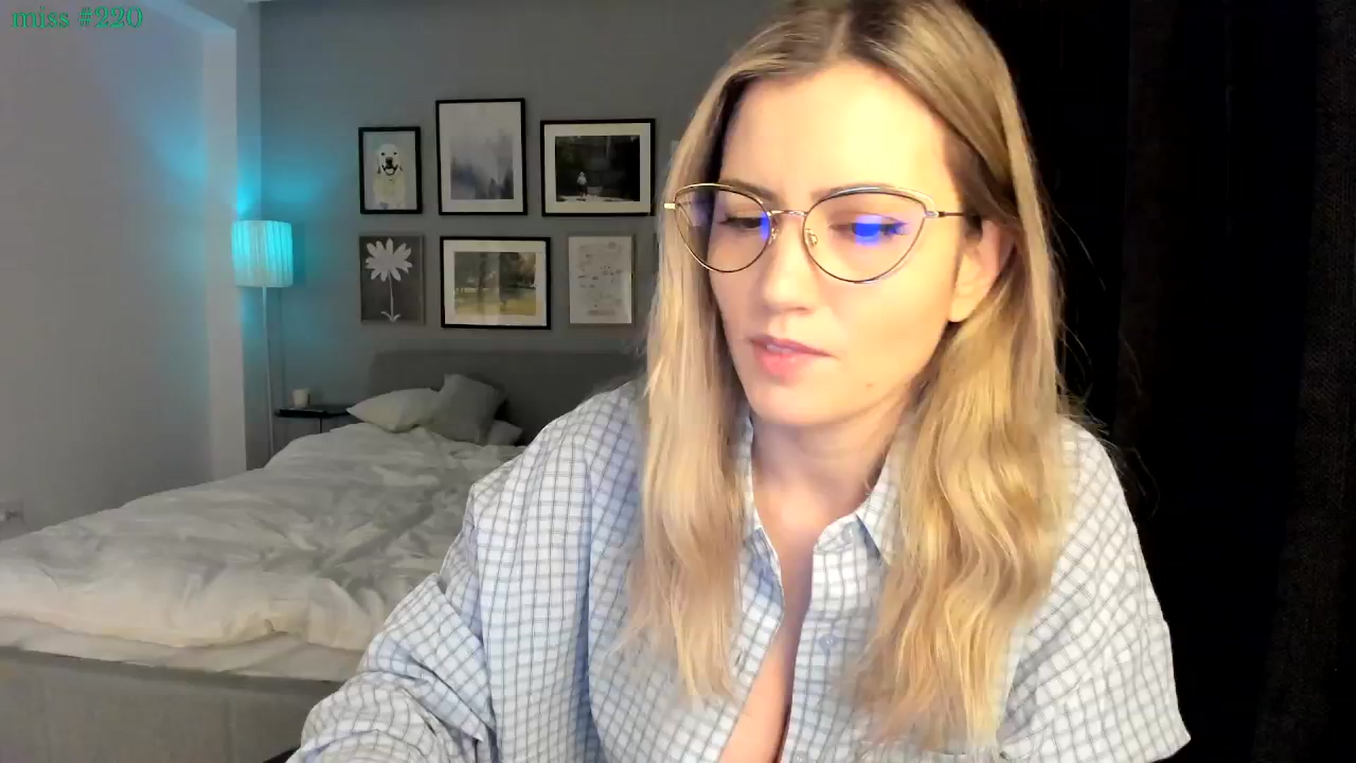 Gallery image thumbnail from happyendings_'s myfreecams stream on, 03/13/2026, 05:25 image 1 of 20