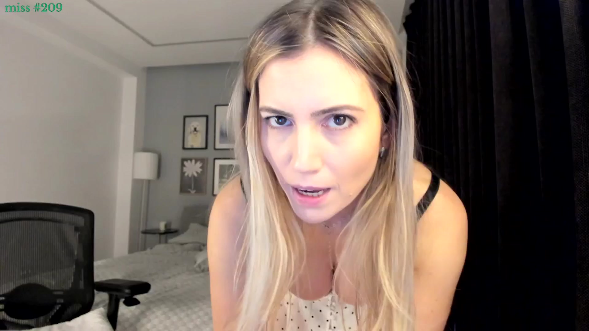 Gallery image thumbnail from happyendings_'s myfreecams stream on, 03/15/2026, 04:51 image 13 of 20