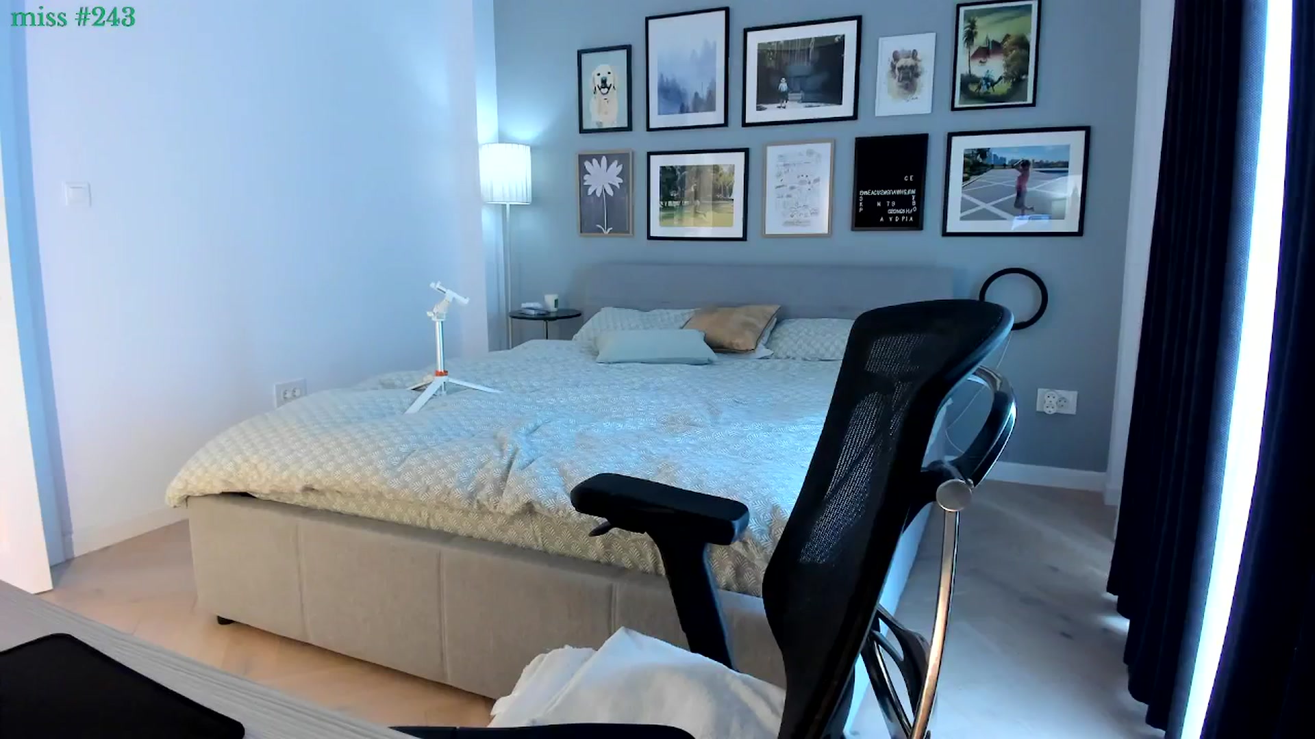 Gallery image thumbnail from happyendings_'s myfreecams stream on, 03/18/2026, 10:44 image 19 of 20