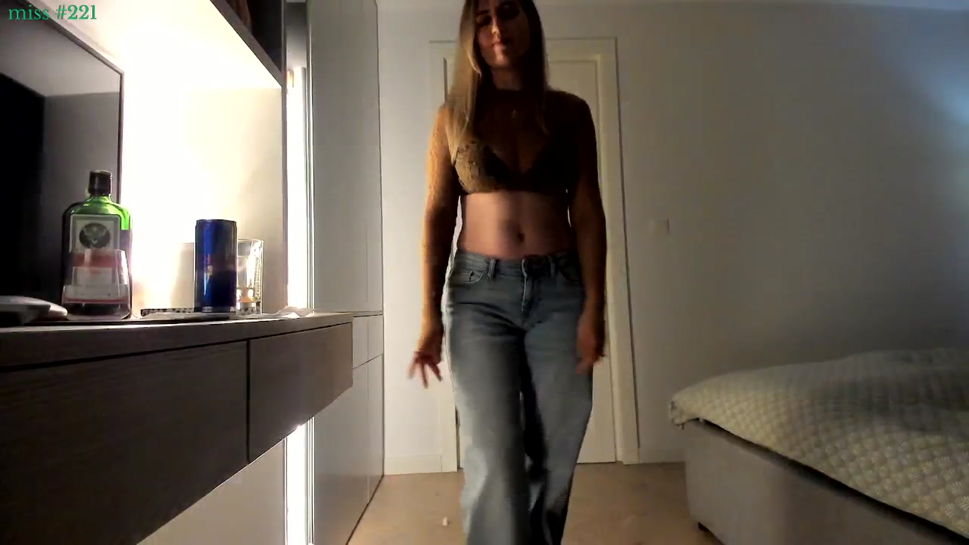 Gallery image thumbnail from happyendings_'s myfreecams stream on, 03/20/2026, 23:56 image 14 of 20