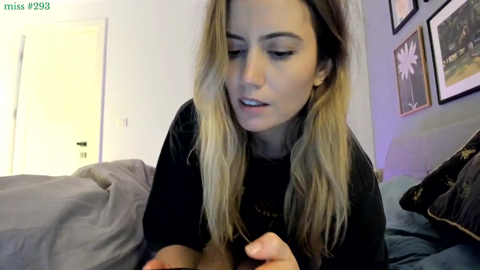 Gallery image thumbnail from happyendings_'s myfreecams stream on, 04/08/2026, 21:58 image 2 of 20