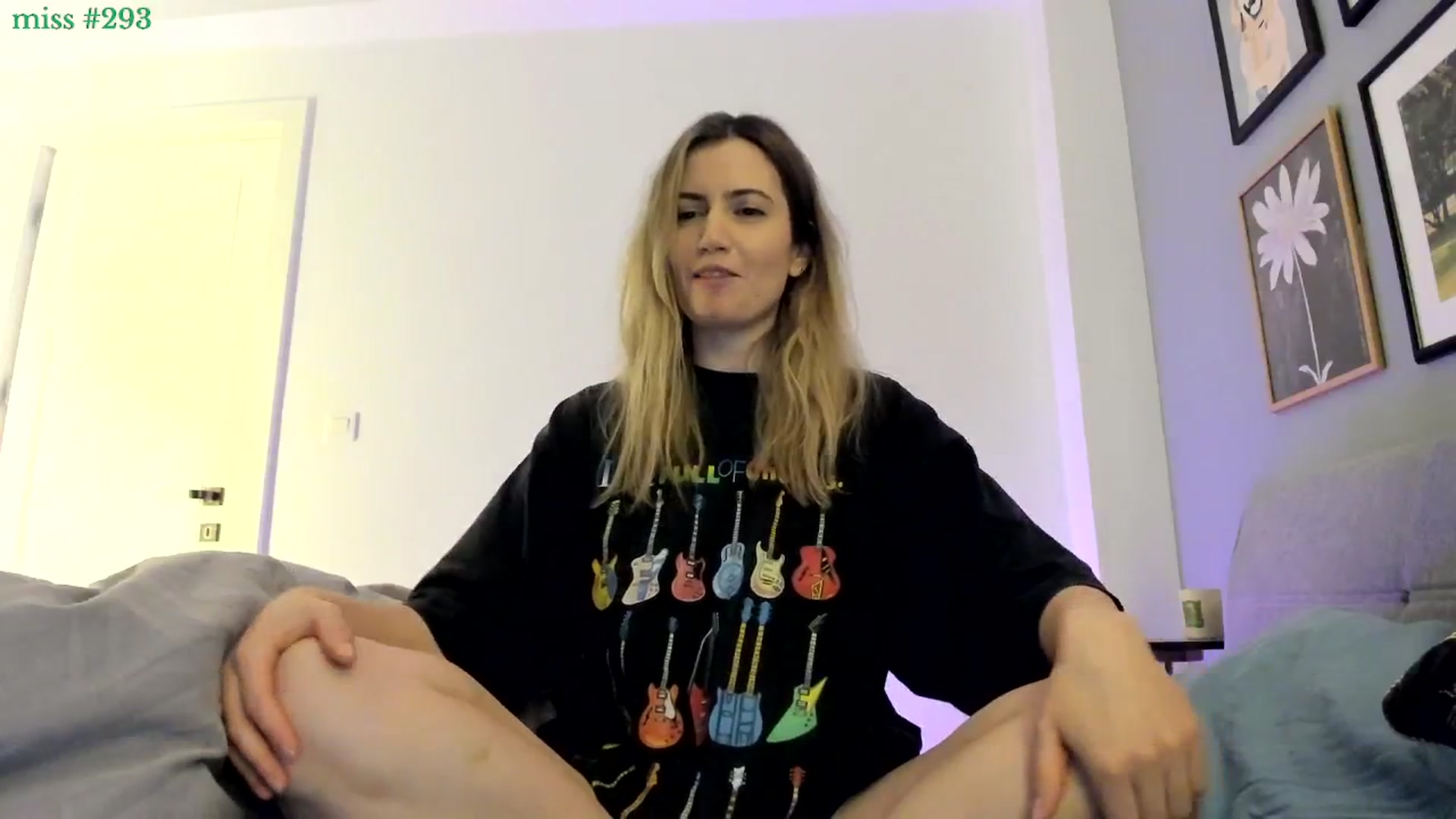 Gallery image thumbnail from happyendings_'s myfreecams stream on, 04/08/2026, 21:58 image 3 of 20