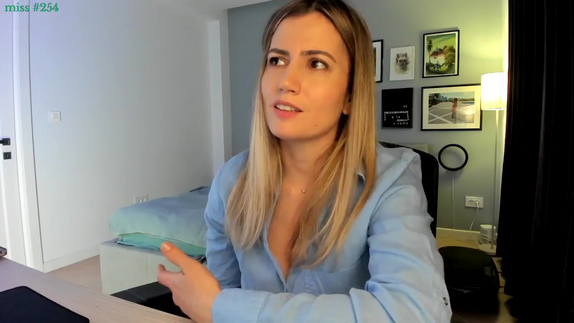 Gallery image thumbnail from happyendings_'s myfreecams stream on, 04/10/2026, 22:42 image 10 of 20
