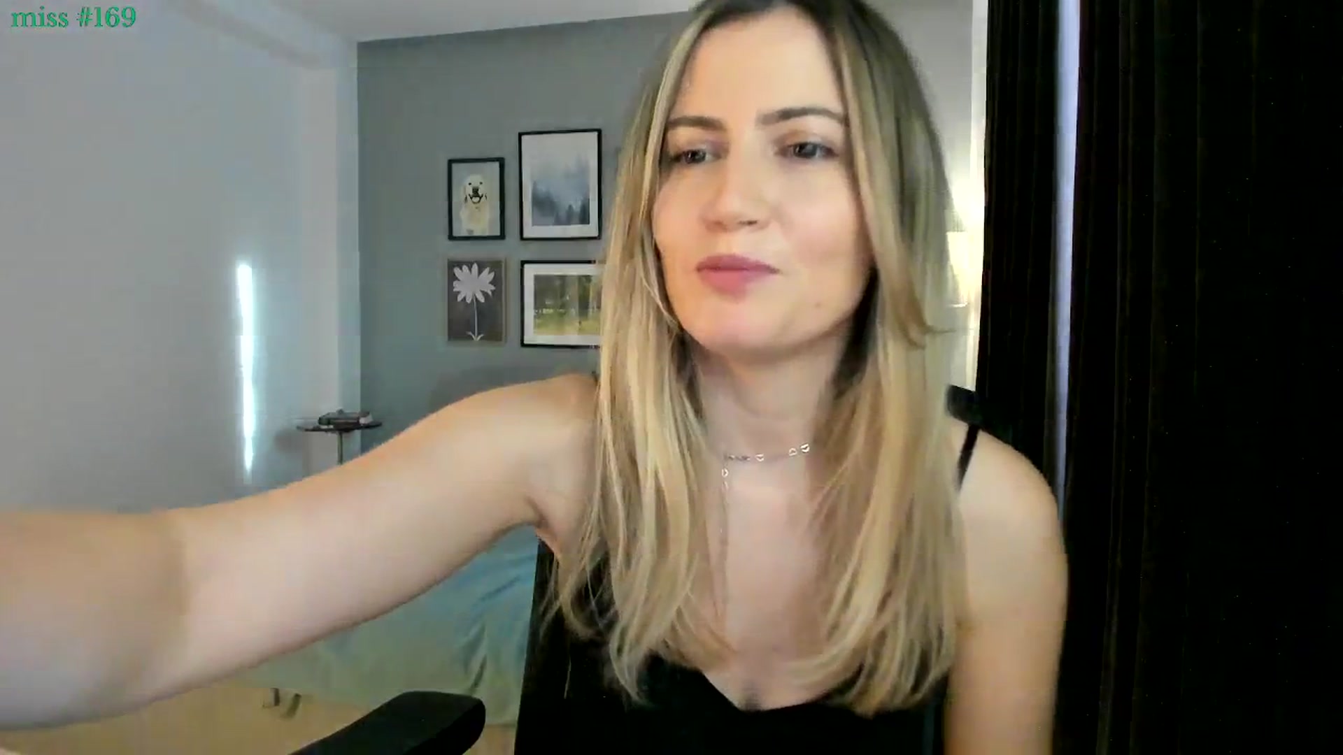 Gallery image thumbnail from happyendings_'s myfreecams stream on, 04/24/2026, 04:35 image 9 of 20
